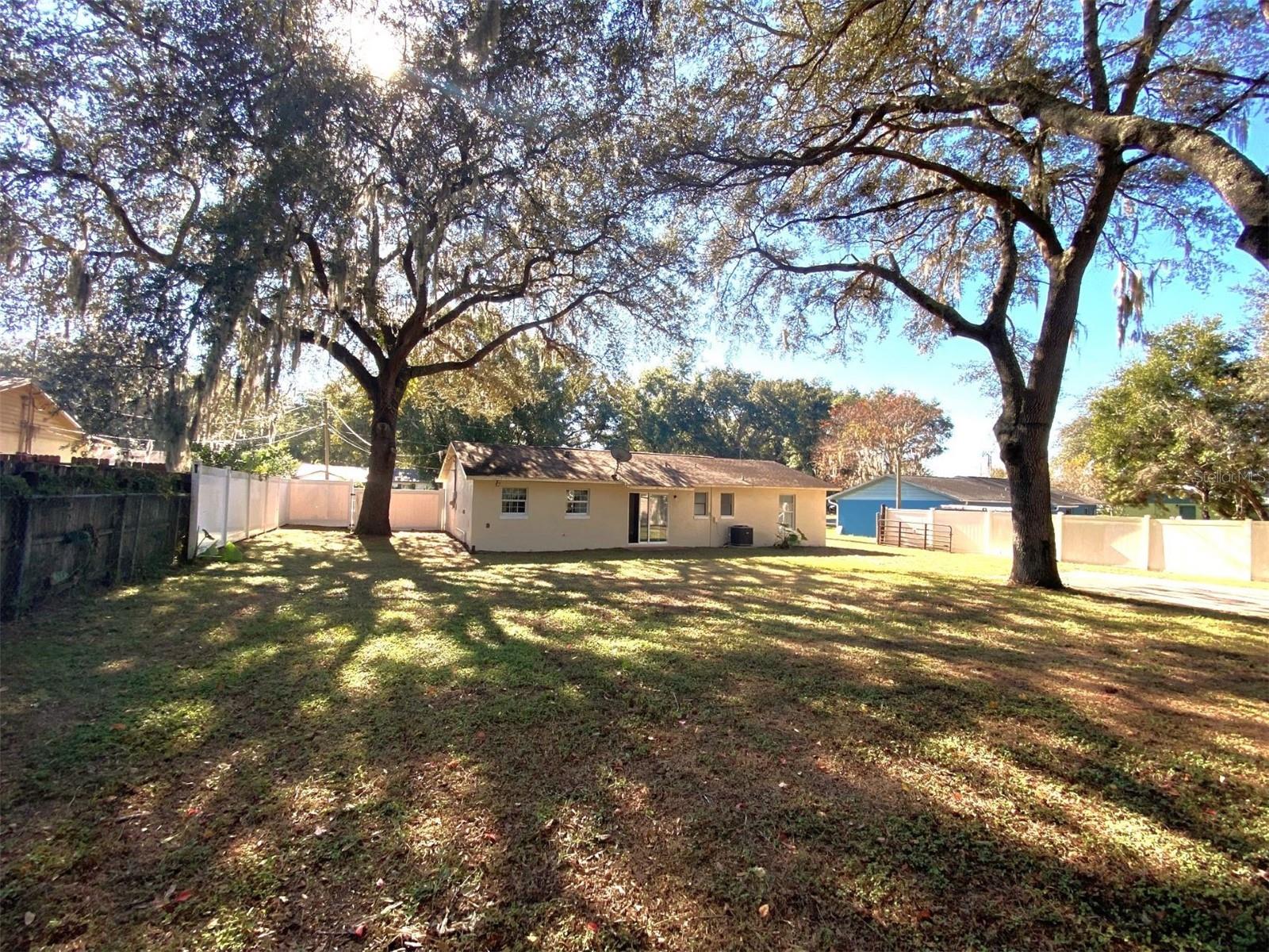 LAKEVIEW HILLS - Residential