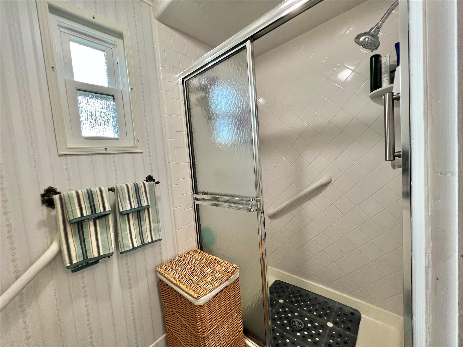 HAWTHORNE AT LEESBURG A COOP - Residential