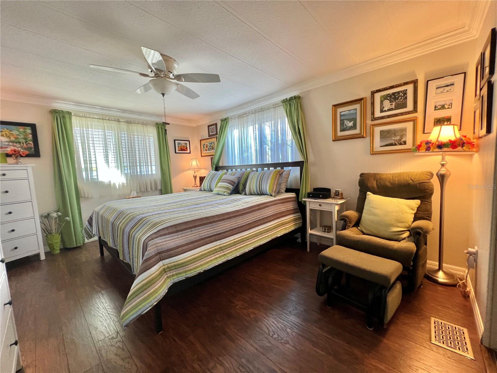 HAWTHORNE AT LEESBURG A COOP - Residential