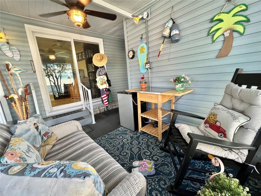 Photo of 114 Jacaranda Drive, Leesburg, FL 34748 (MLS # G5103748)