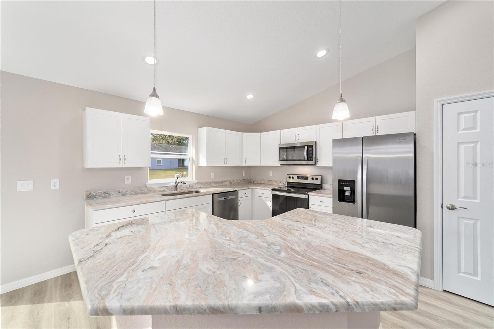 5877 SW 157TH PLACE