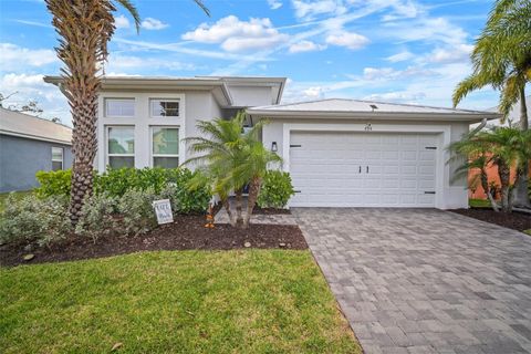Single Family Residence in APOLLO BEACH FL 434 BAHAMA GRANDE BOULEVARD.jpg