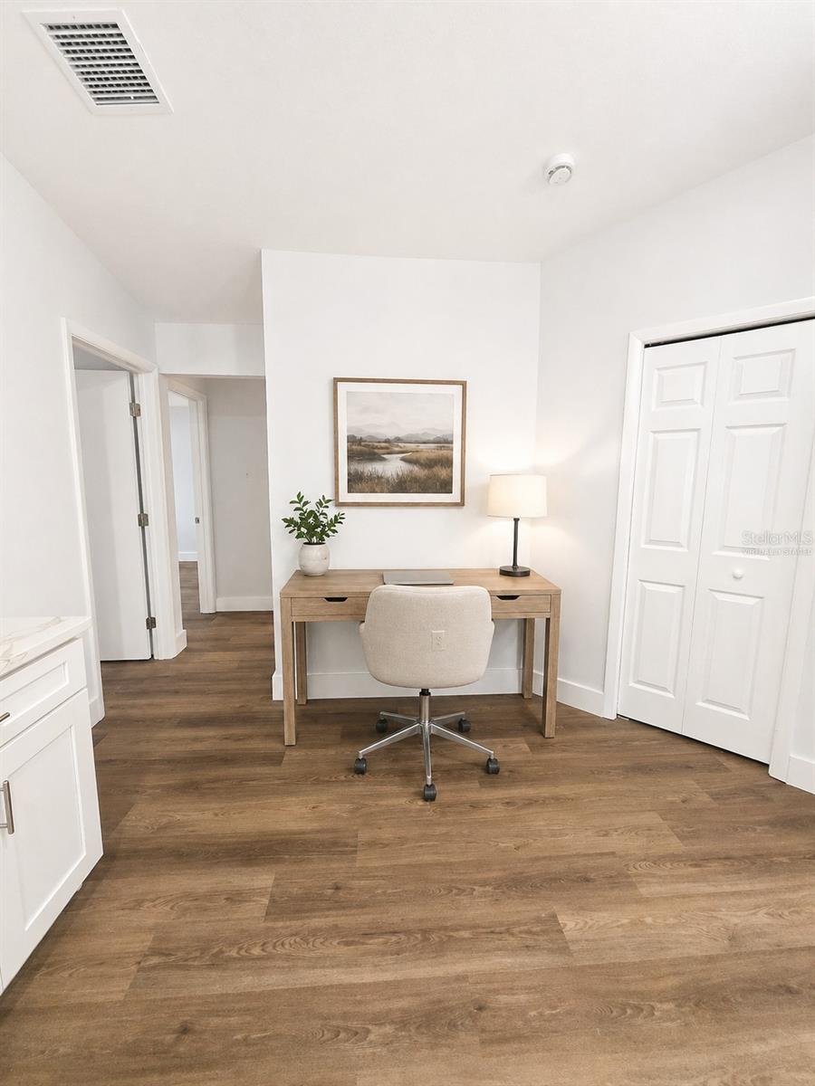 SPRING HILL - Residential