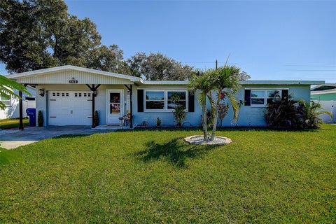 Photo of 365 36th Street SE, Largo, FL 33771 (MLS # TB8558507)