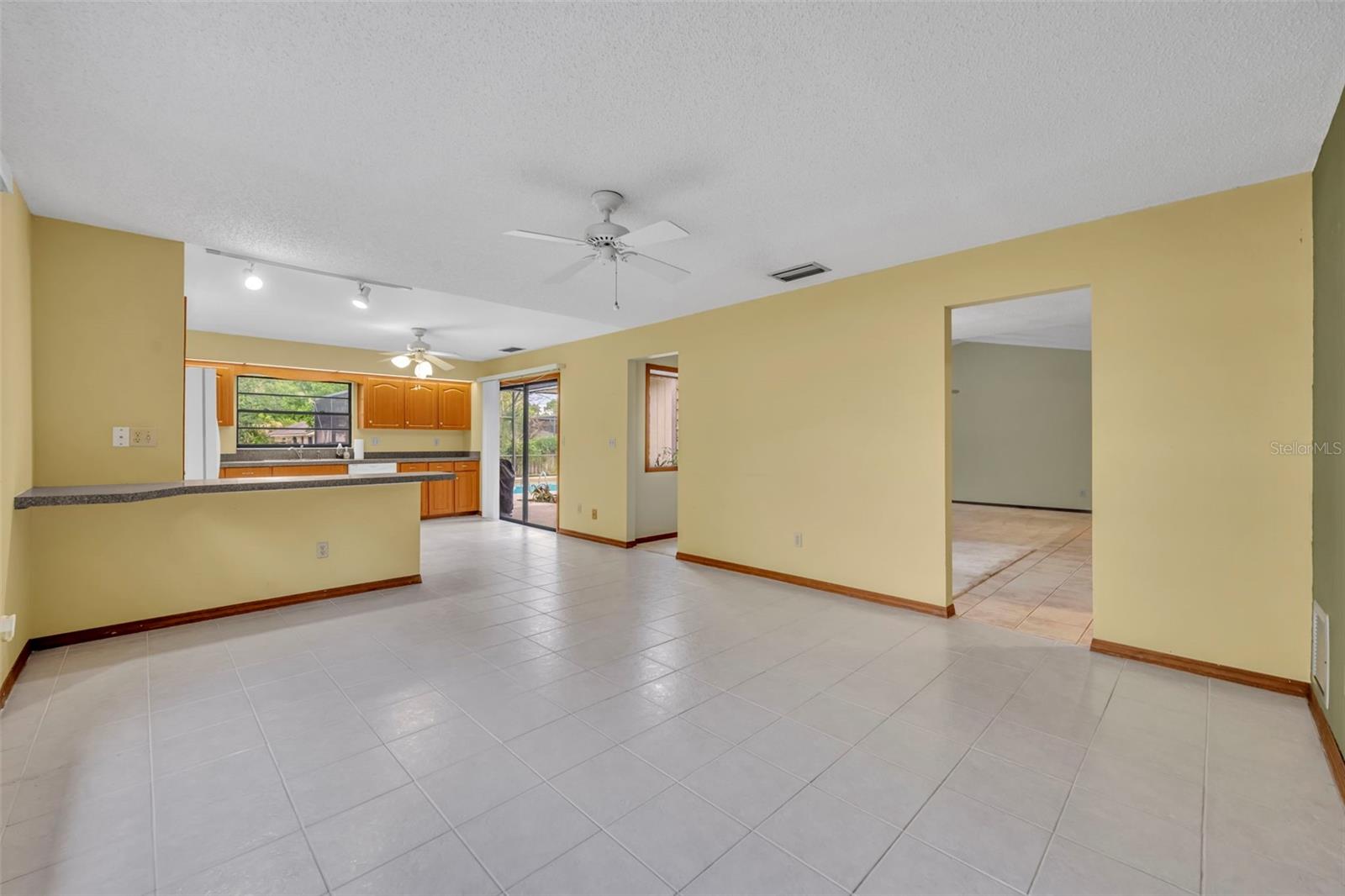 BENT OAK PH 01 - Residential