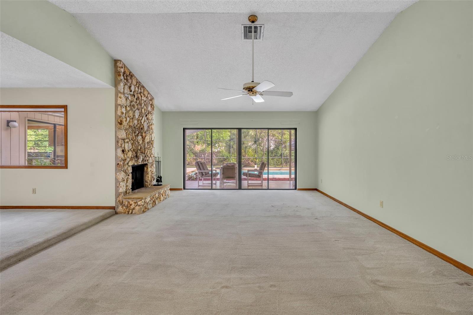 2183 BENT OAK DRIVE