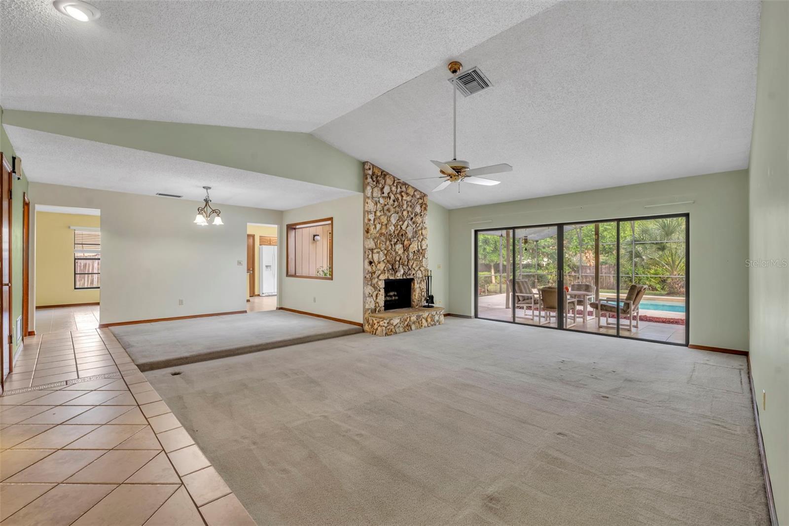 2183 BENT OAK DRIVE