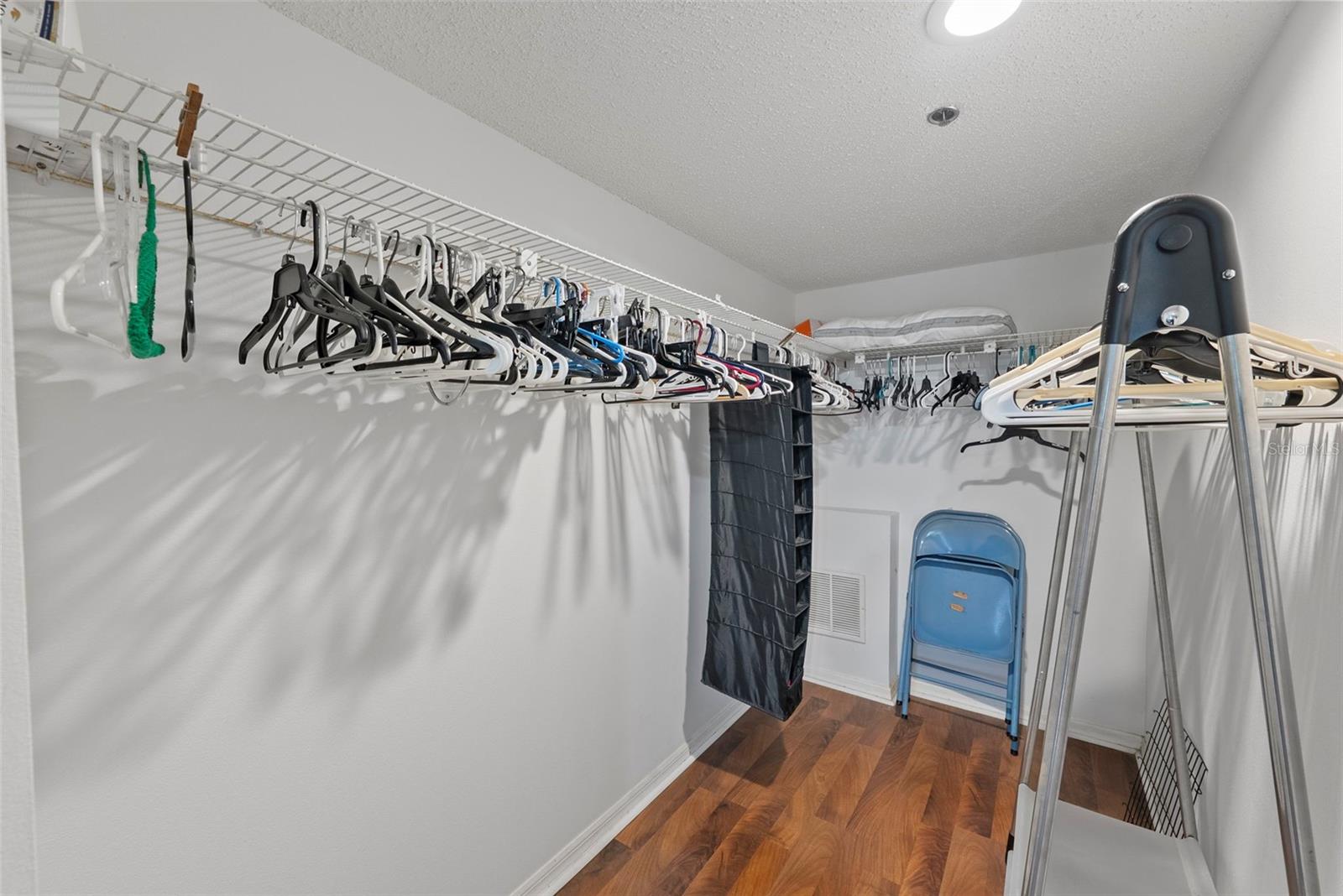 HARBOR GREENS AT YACHT CLUB ESTATES - Residential