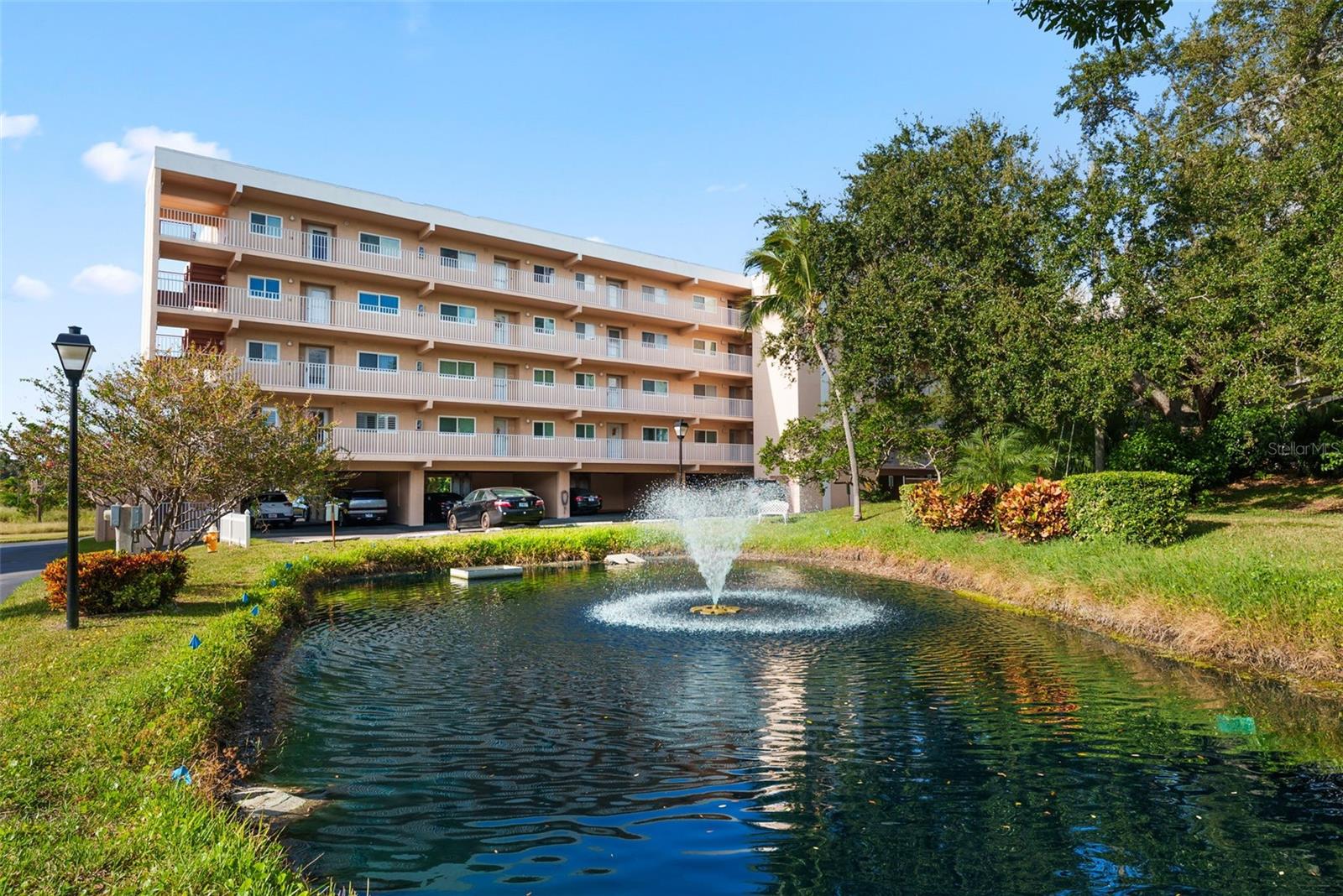 HARBOR GREENS AT YACHT CLUB ESTATES - Residential