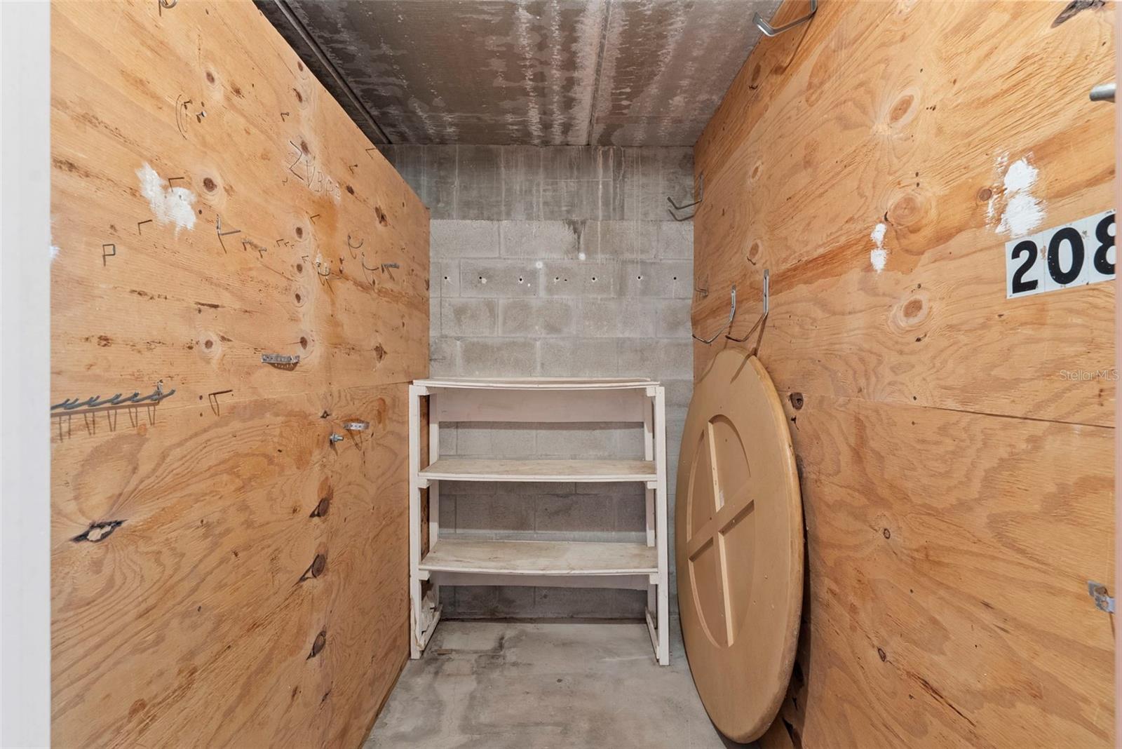 HARBOR GREENS AT YACHT CLUB ESTATES - Residential