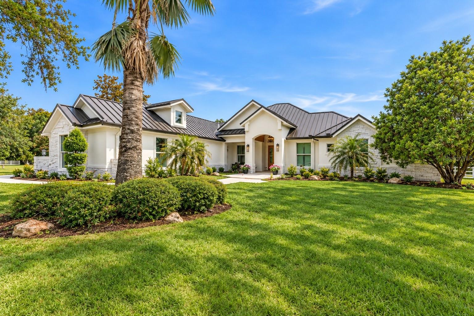 11526 TROTTING DOWN DRIVE