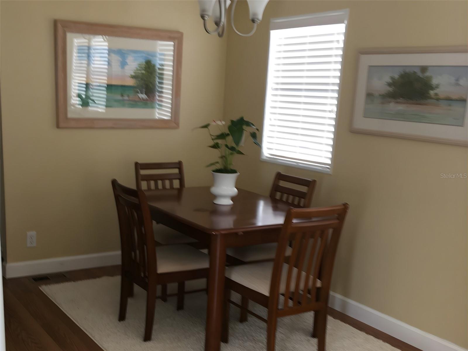 HOLIDAY TRAVEL PARK ENGLEWOOD - Residential