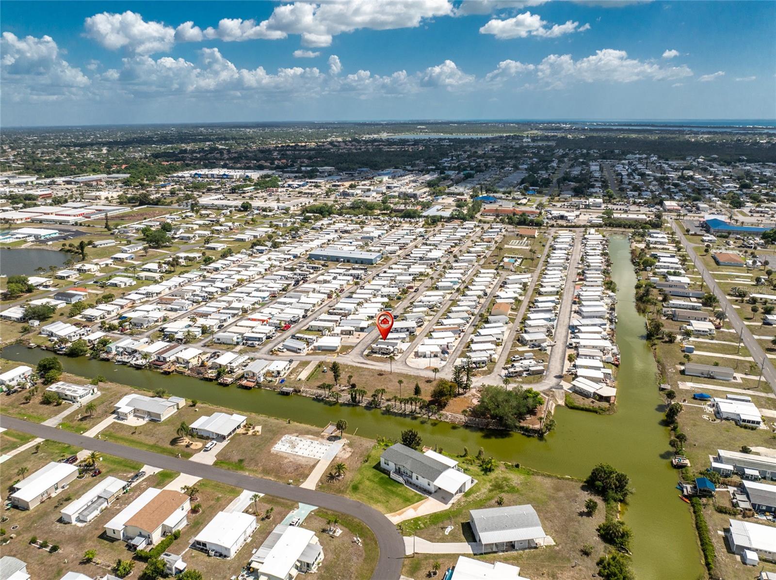 HOLIDAY TRAVEL PARK ENGLEWOOD - Residential