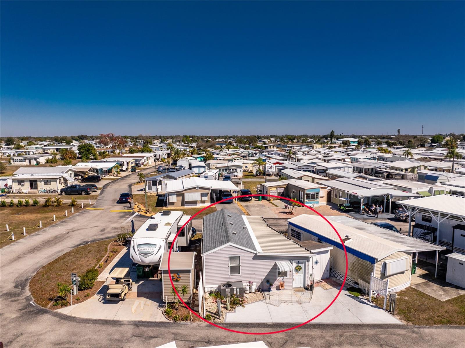 HOLIDAY TRAVEL PARK ENGLEWOOD - Residential