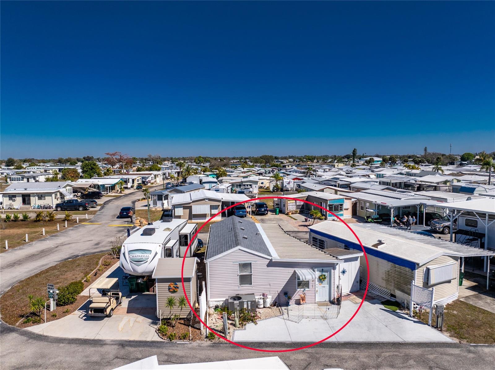 HOLIDAY TRAVEL PARK ENGLEWOOD - Residential