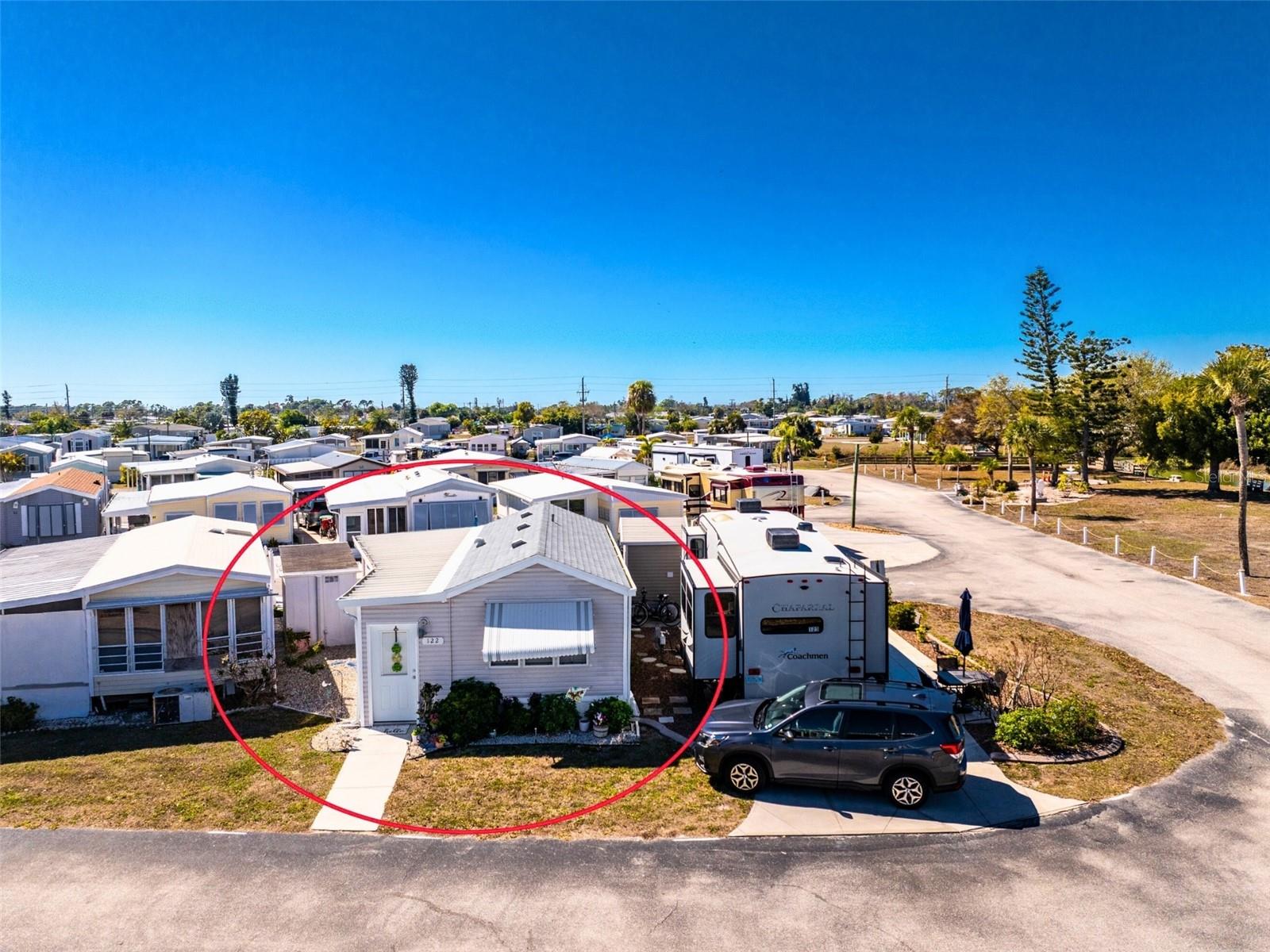 HOLIDAY TRAVEL PARK ENGLEWOOD - Residential