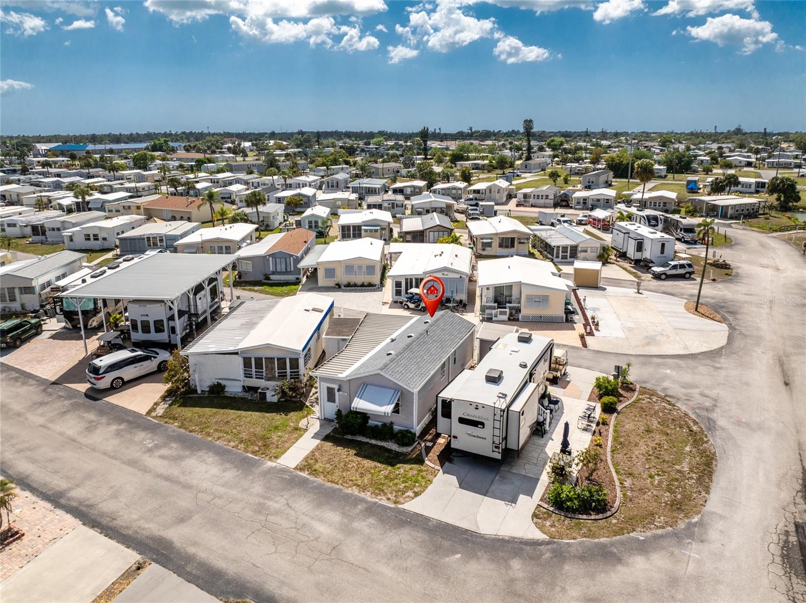 HOLIDAY TRAVEL PARK ENGLEWOOD - Residential