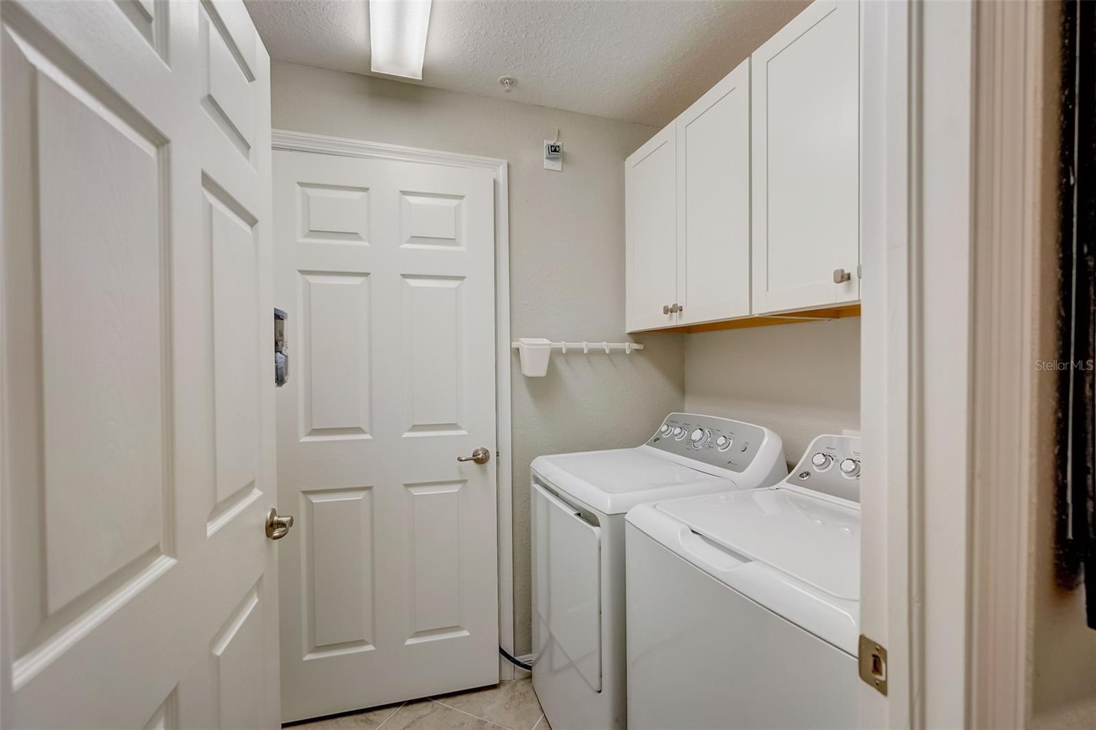 LAKEWOOD NATIONAL - Residential