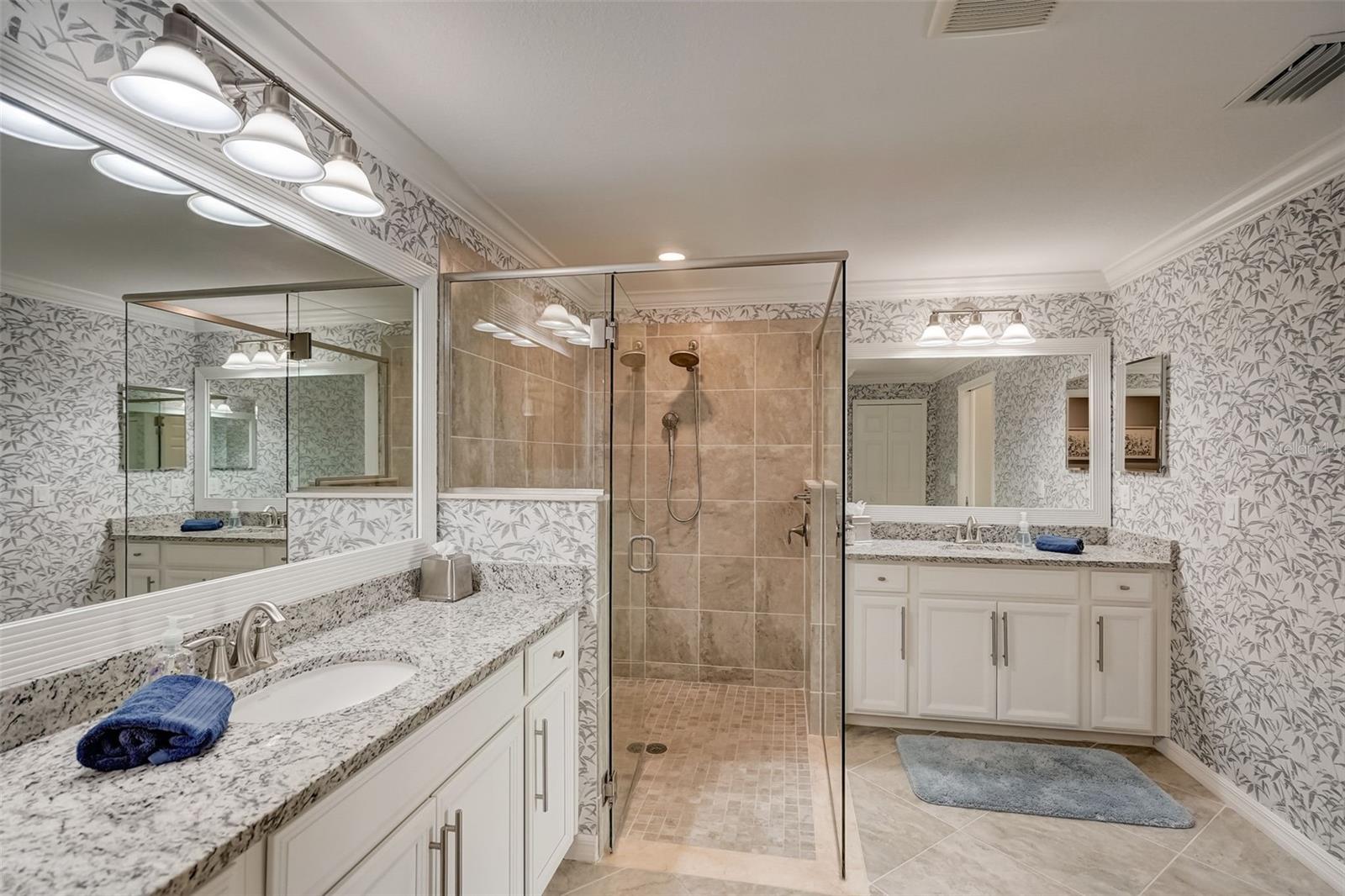 LAKEWOOD NATIONAL - Residential