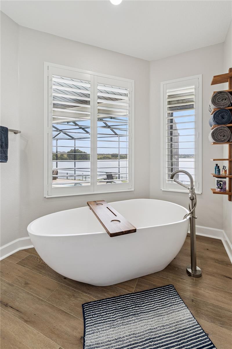 ROGERS LNDG - Residential