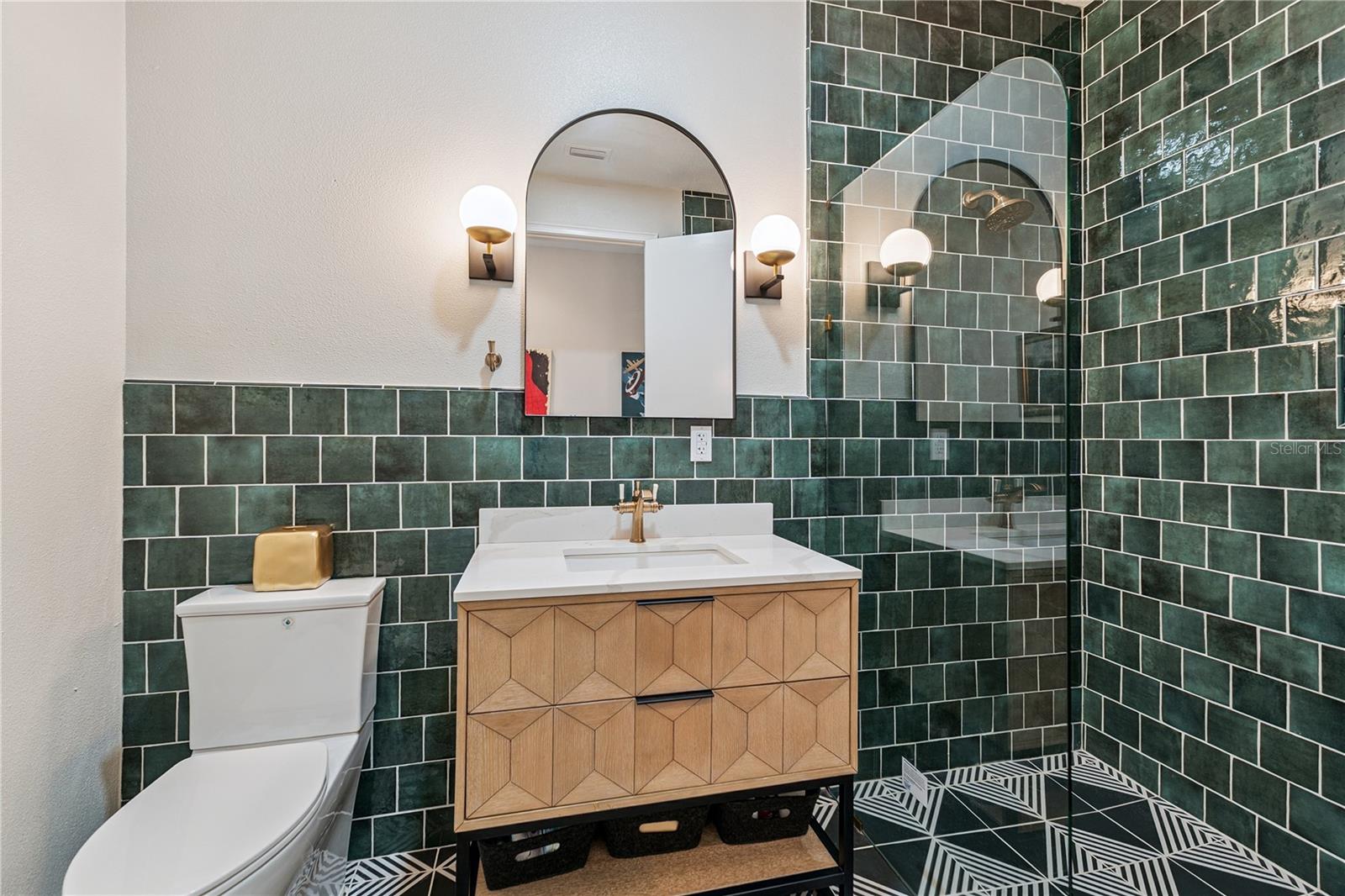 ROGERS LNDG - Residential