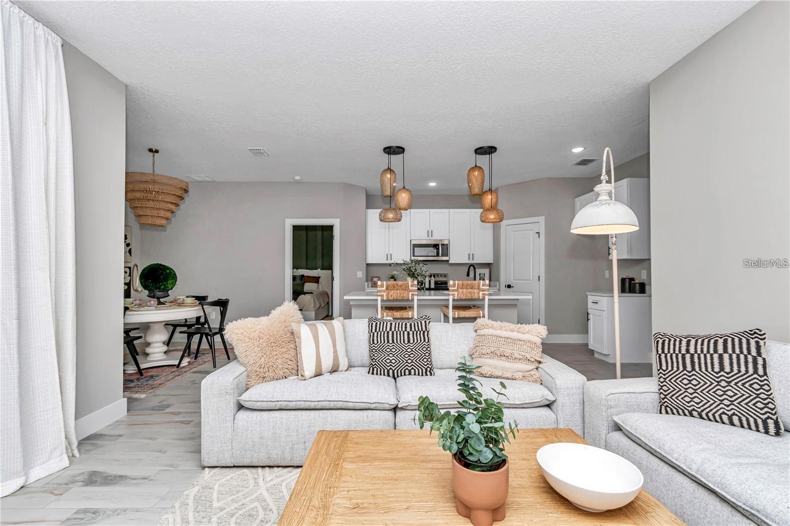 ROLLING HILLS UN 03 - Residential Lease