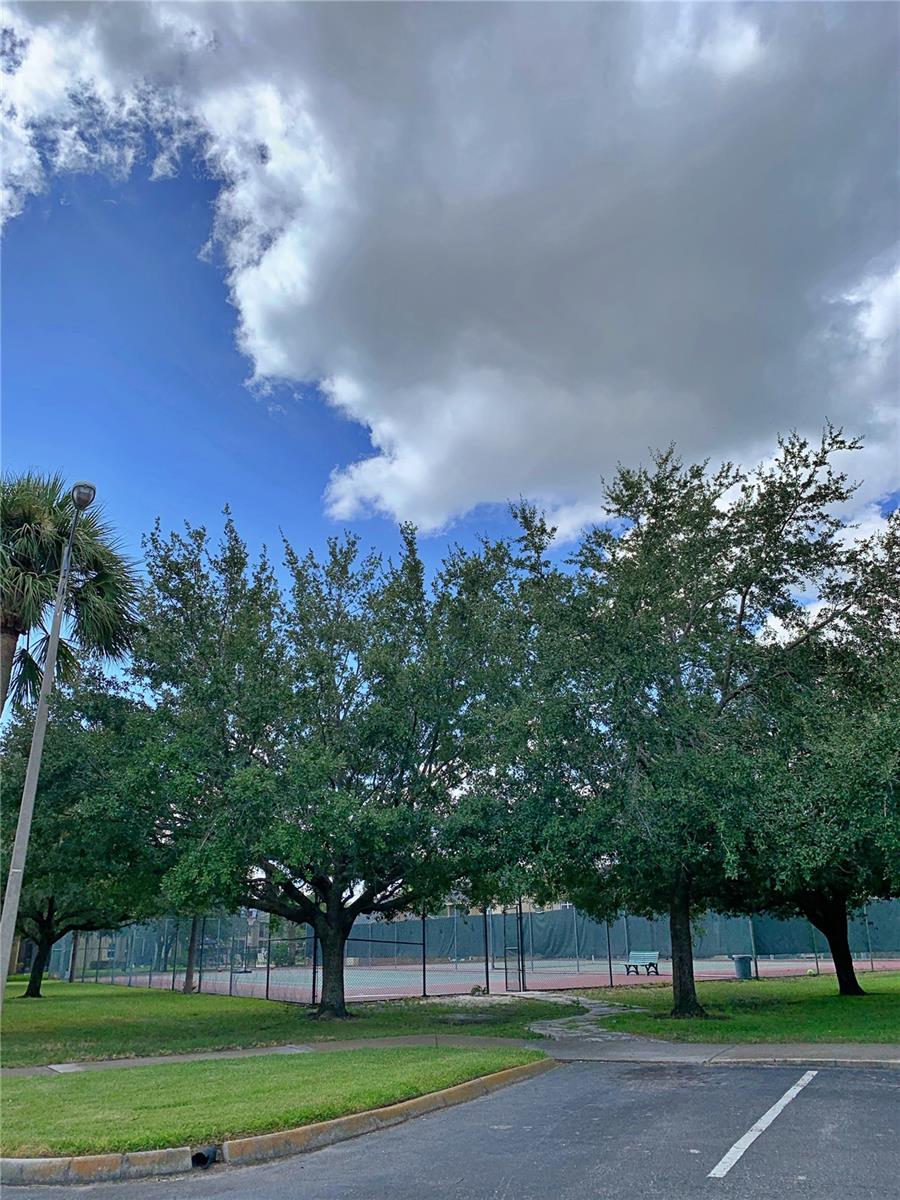 HAWTHORNE VILLAGE - Residential Lease