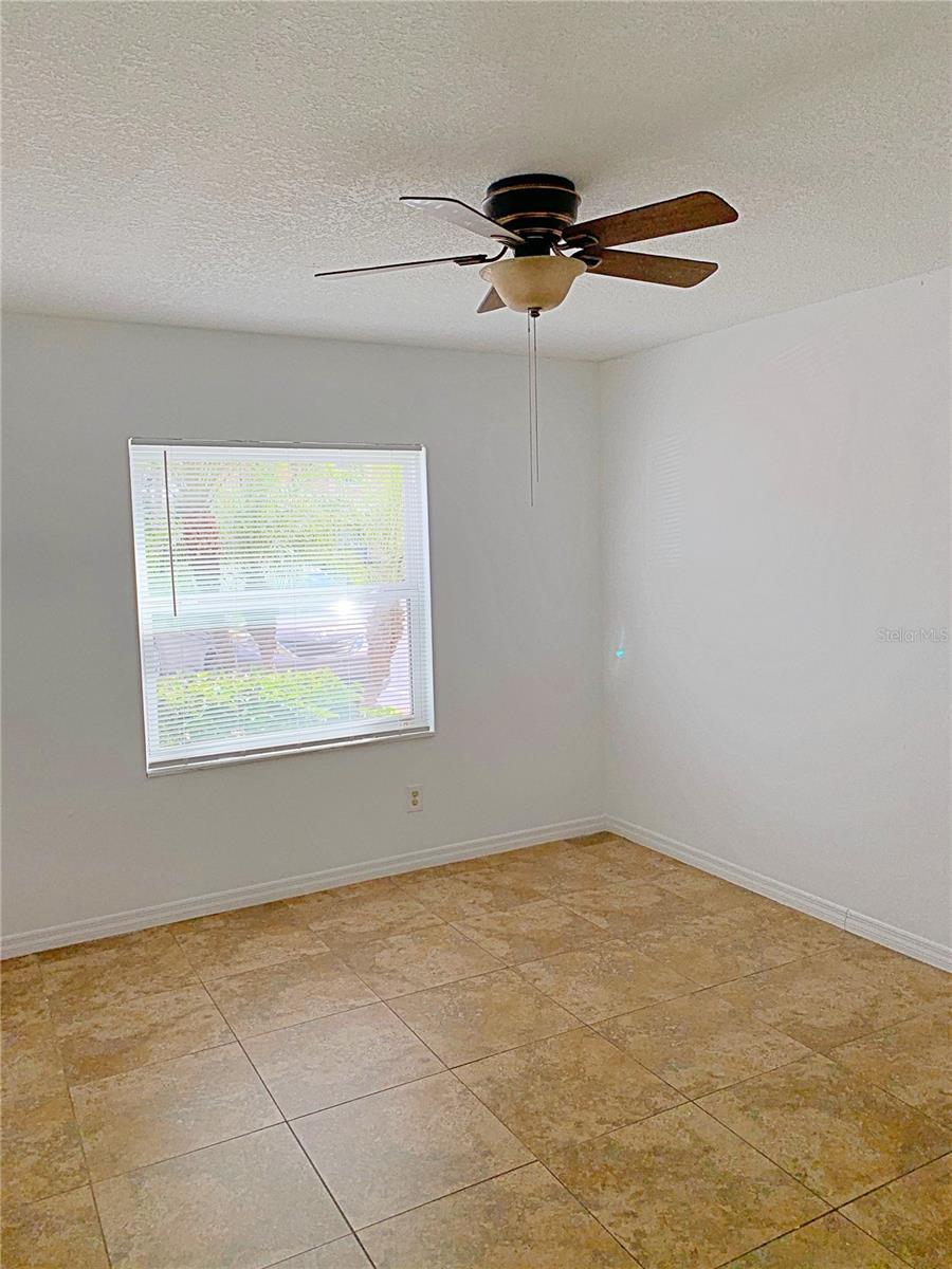 HAWTHORNE VILLAGE - Residential Lease