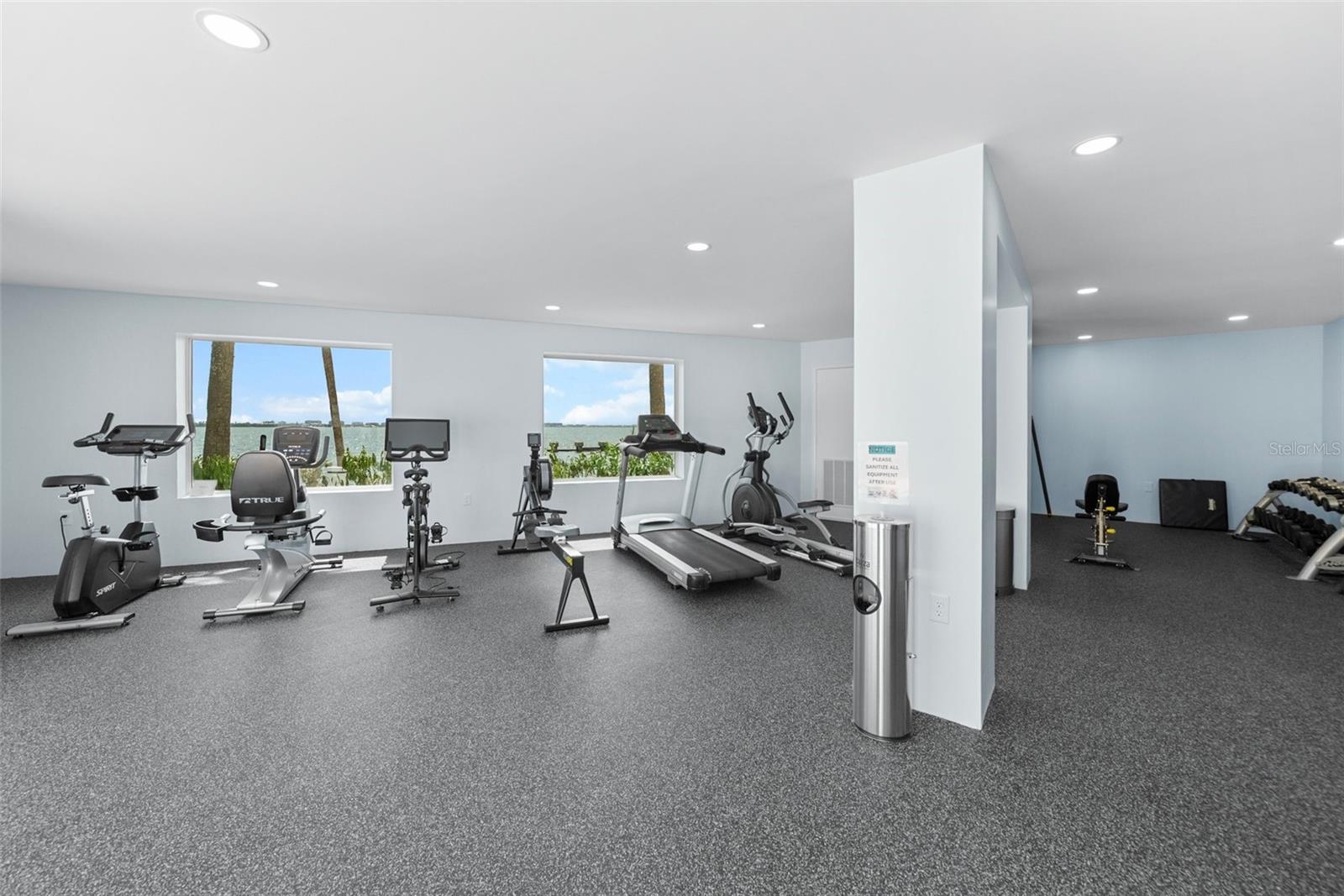 CONDO ON THE BAY TOWER II - Residential Lease