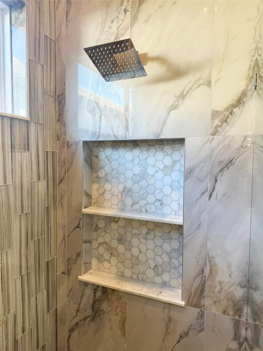 LEGACY ESTATES/PALMER RANCH PH 2 - Residential