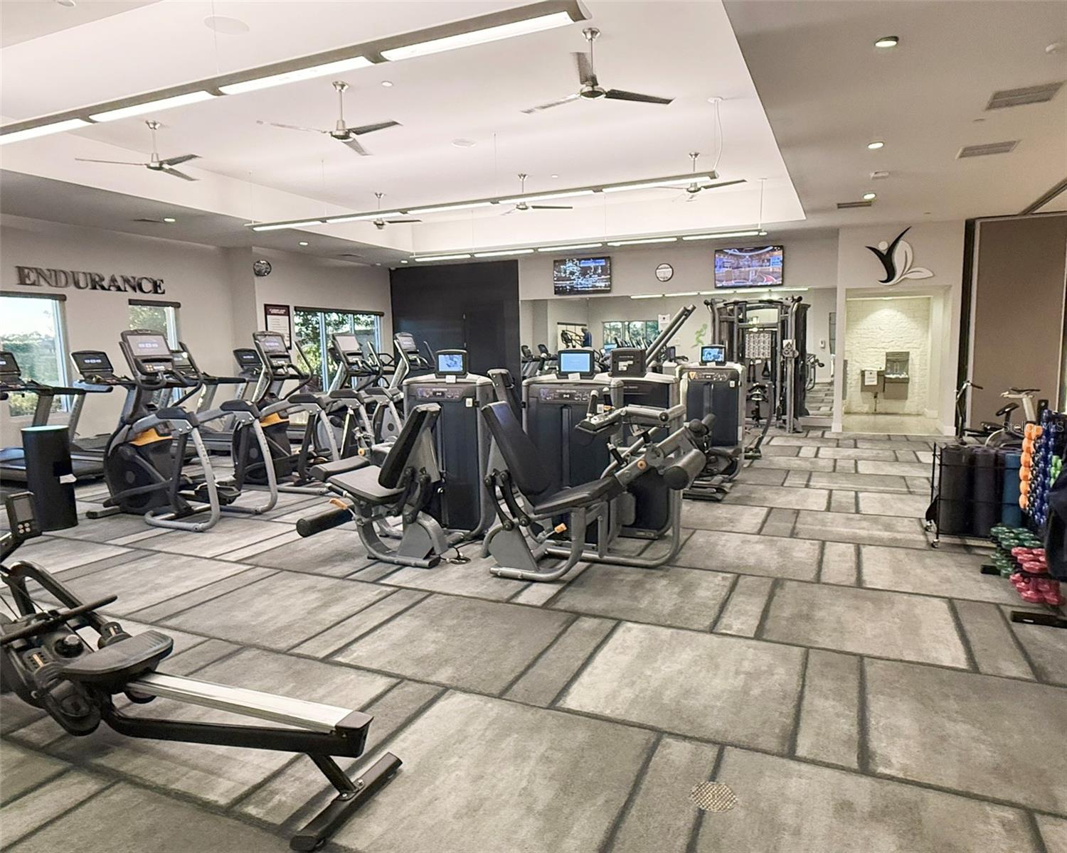 LEGACY ESTATES/PALMER RANCH PH 2 - Residential