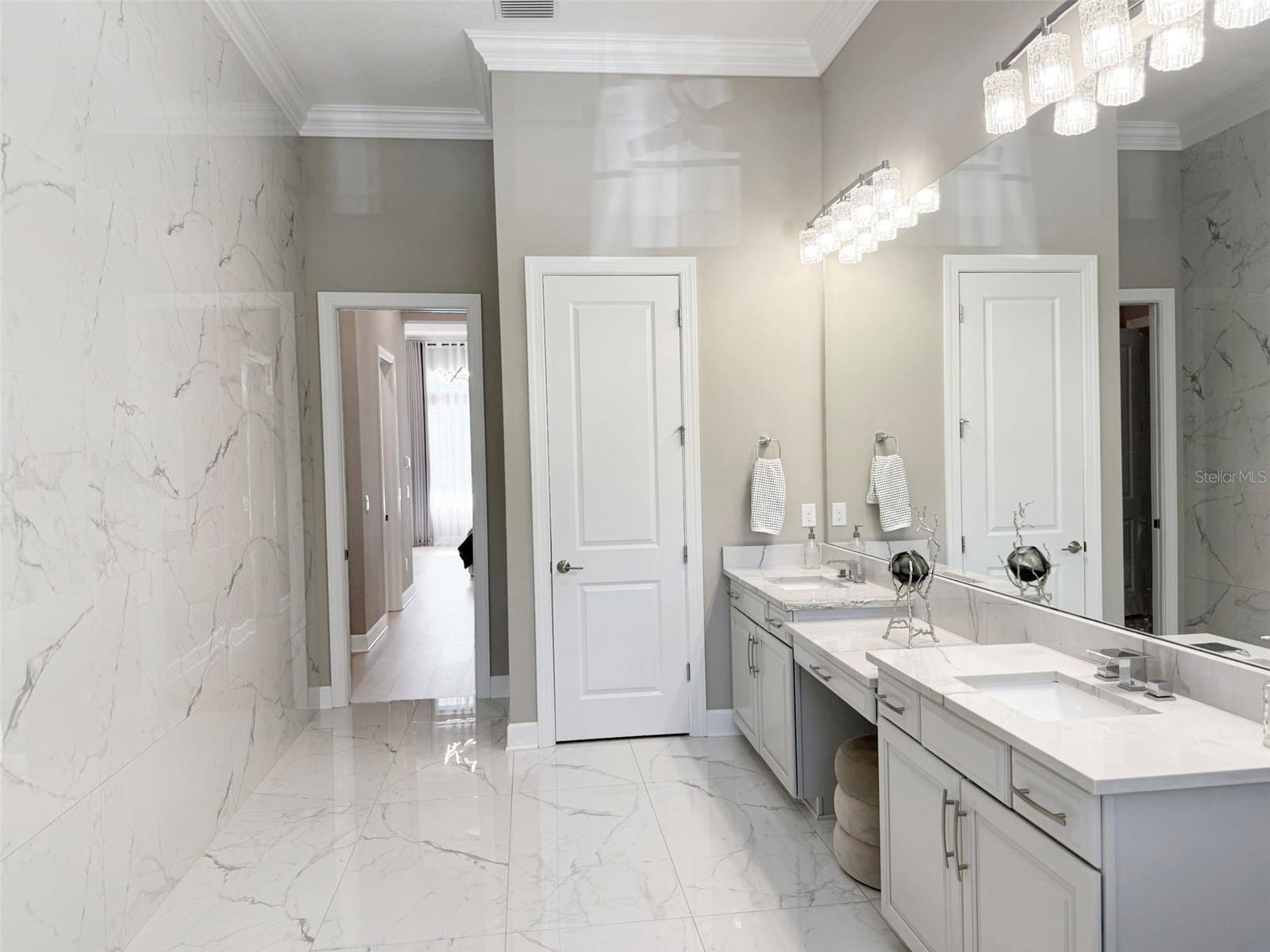 LEGACY ESTATES/PALMER RANCH PH 2 - Residential