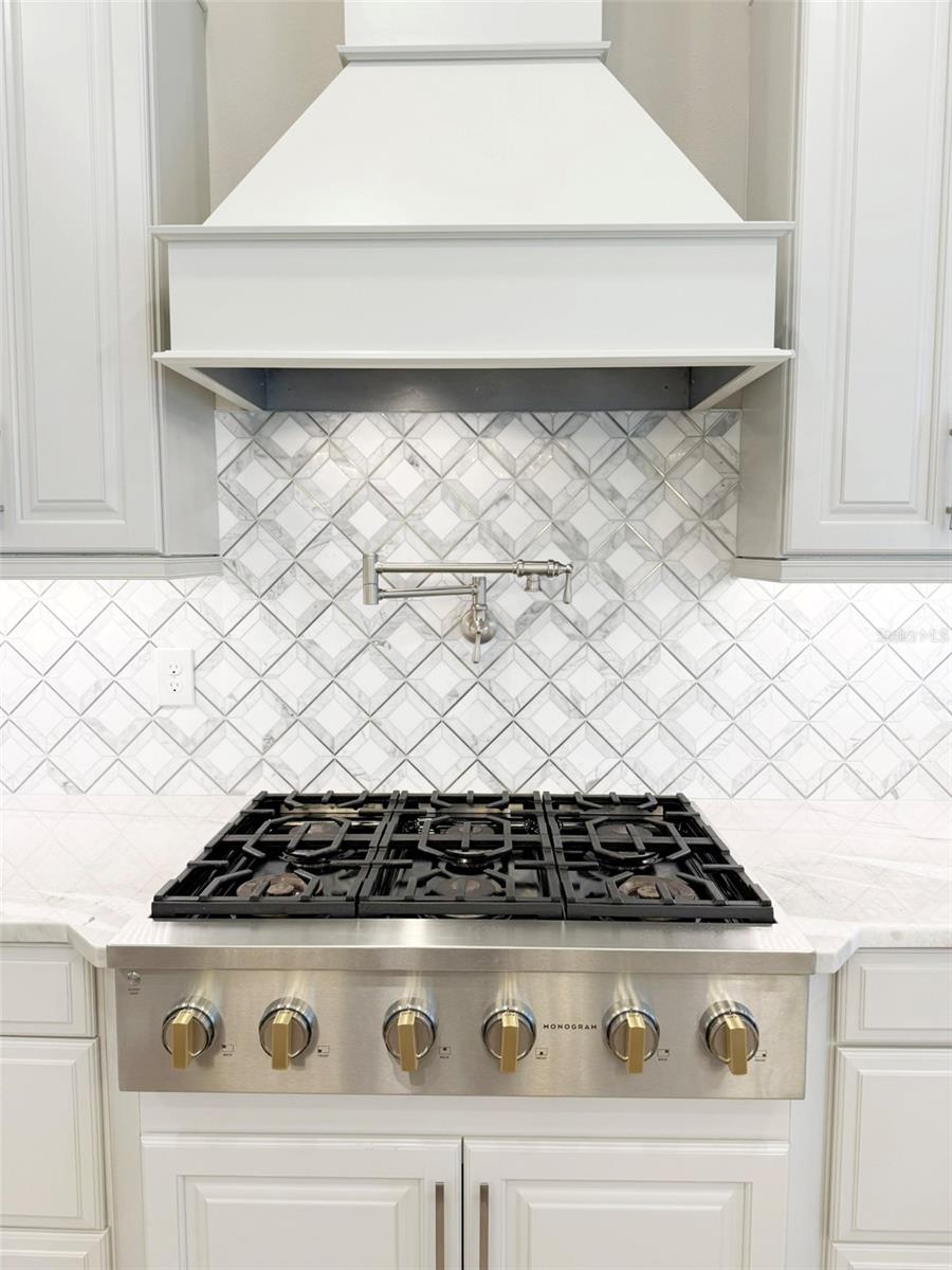 LEGACY ESTATES/PALMER RANCH PH 2 - Residential