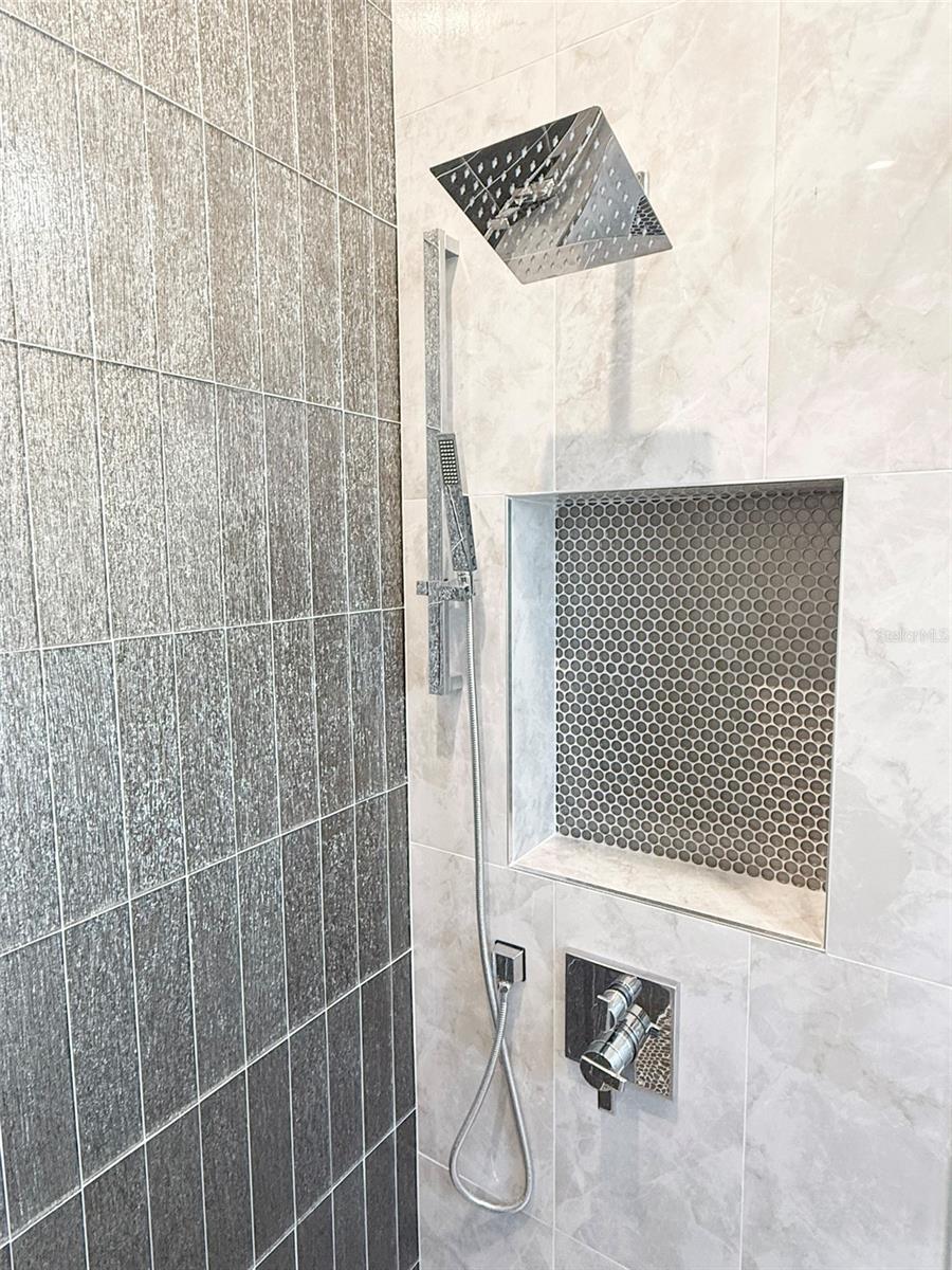 LEGACY ESTATES/PALMER RANCH PH 2 - Residential