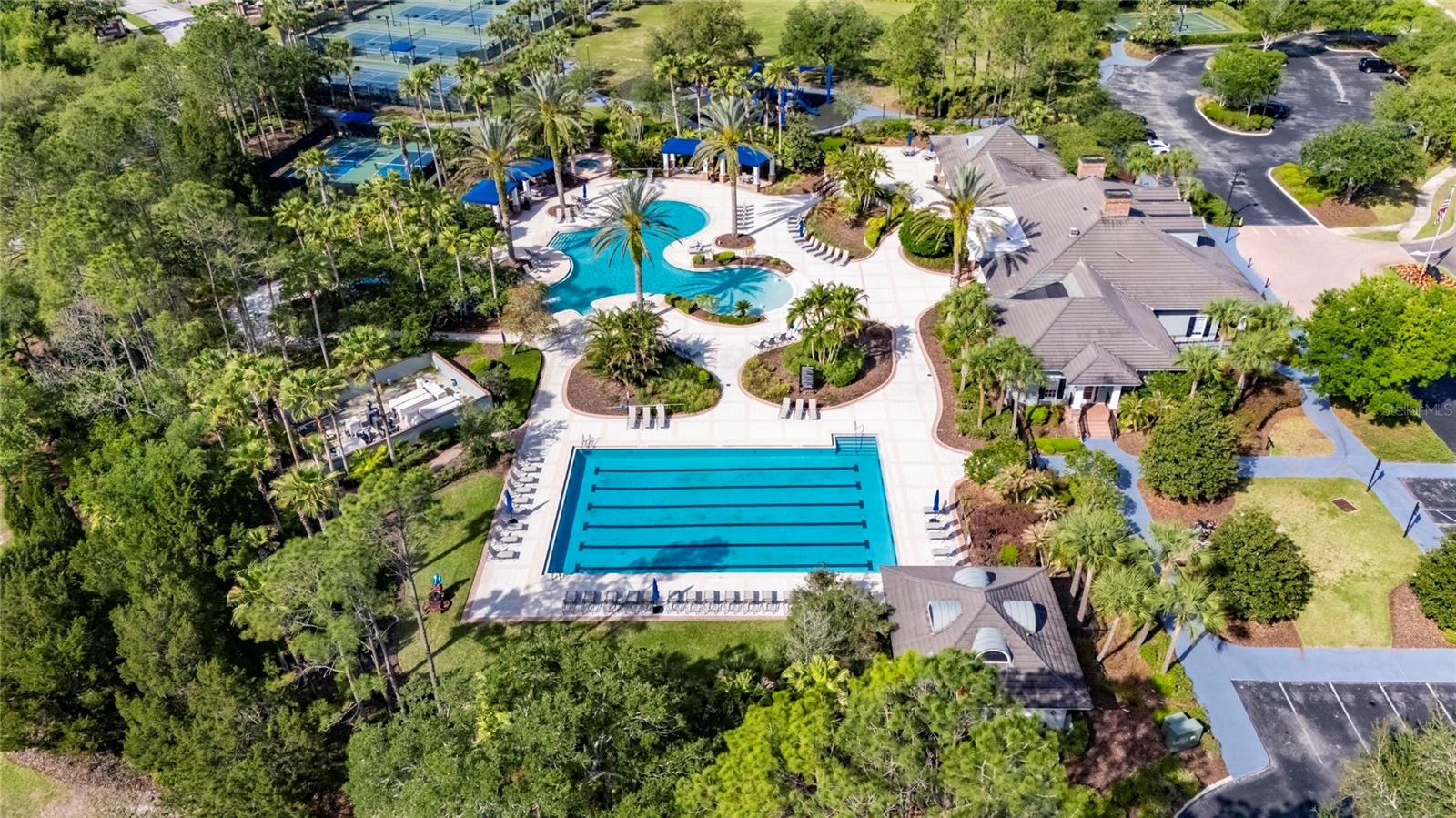 GRAND HAMPTON PH 4 - Residential