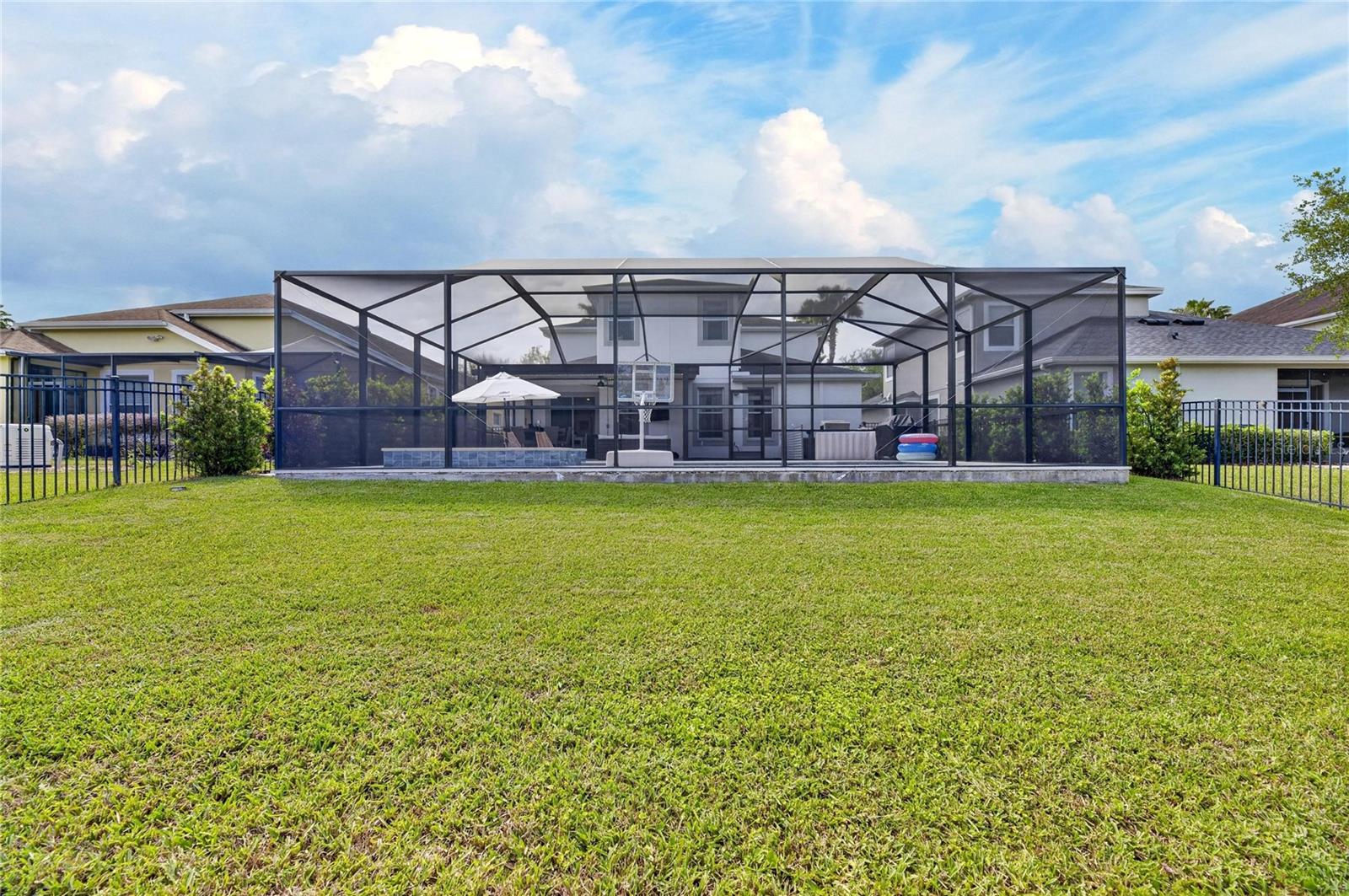 GRAND HAMPTON PH 4 - Residential