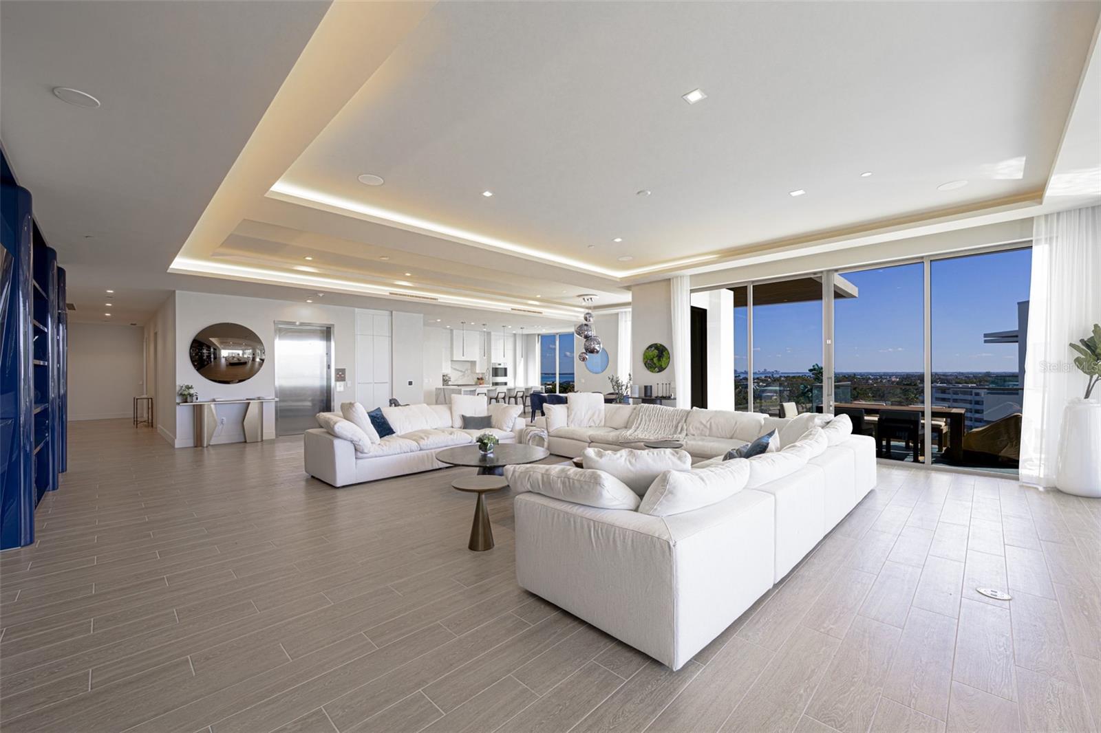 1591 GULF OF MEXICO DRIVE 619