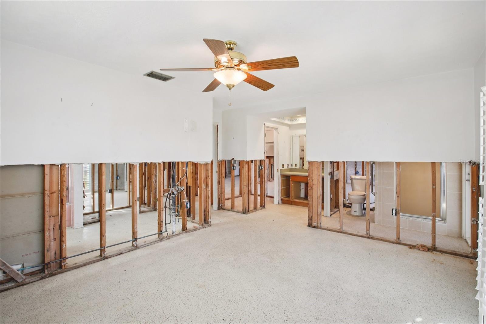 FLOR A MAR - Residential