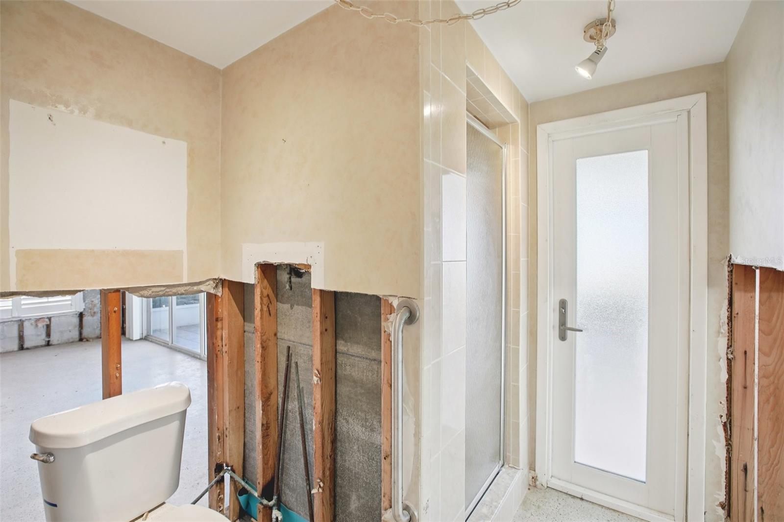 FLOR A MAR - Residential