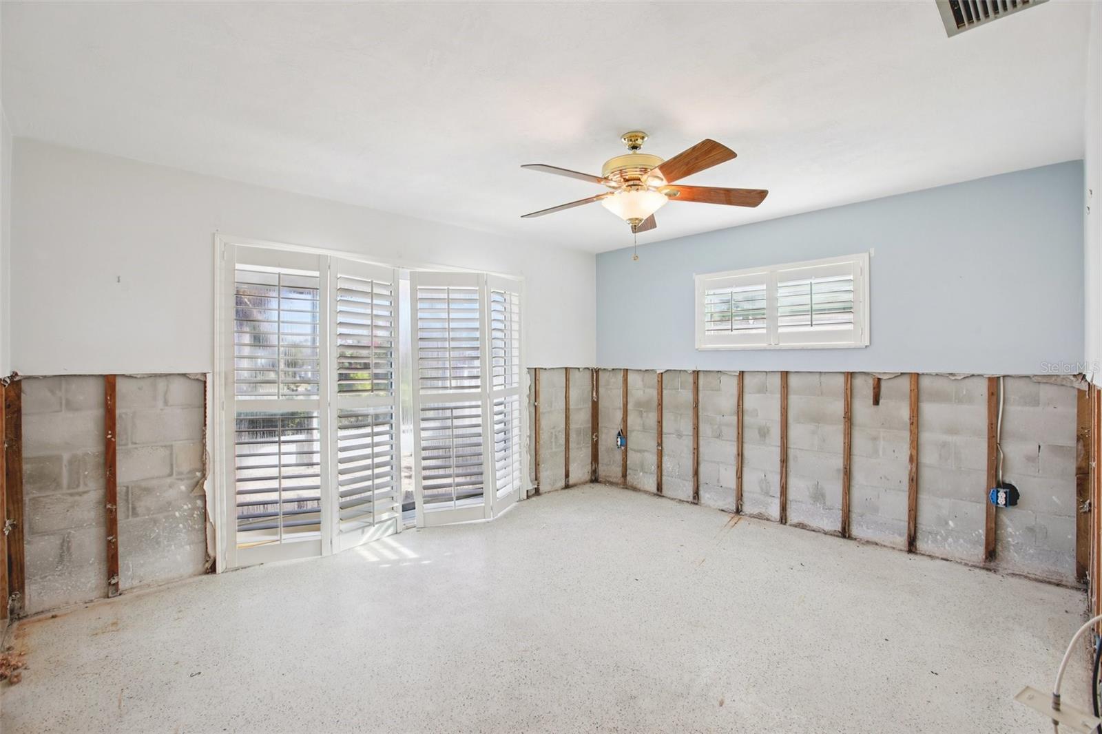 FLOR A MAR - Residential