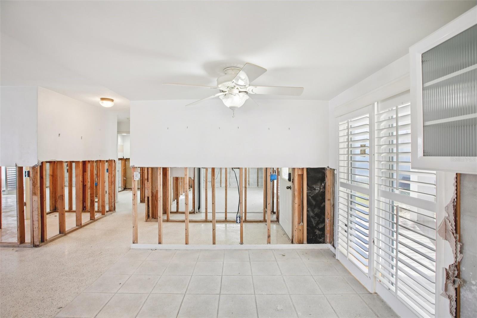 FLOR A MAR - Residential