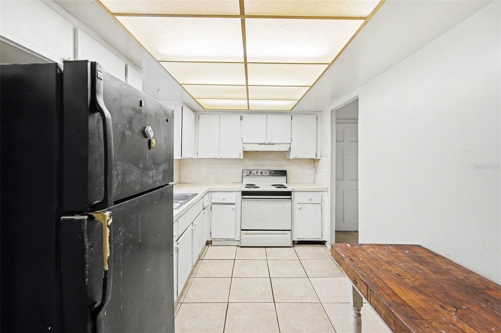 PARK PLAZA APTS CONDO - Residential