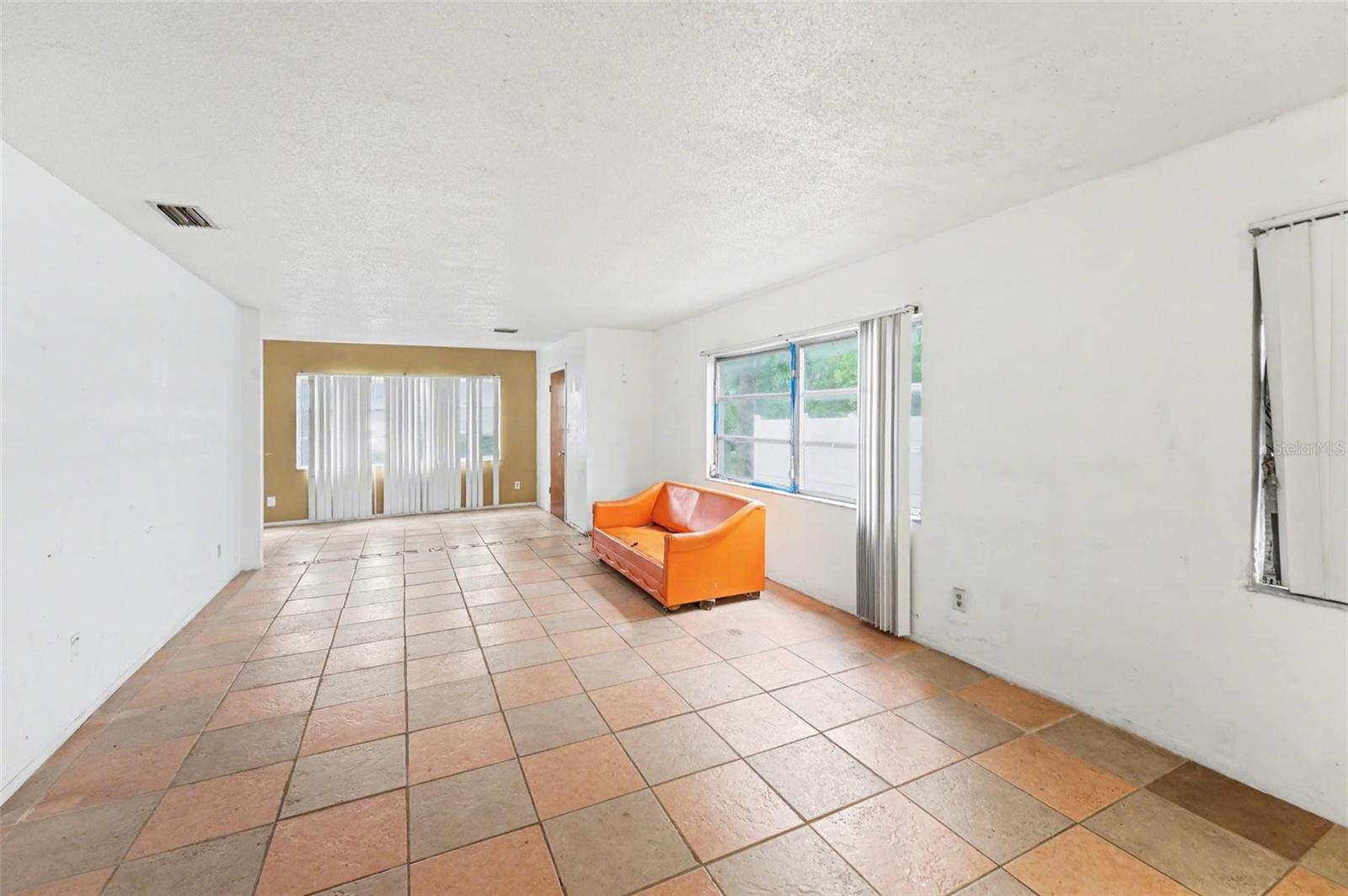 PARK PLAZA APTS CONDO - Residential