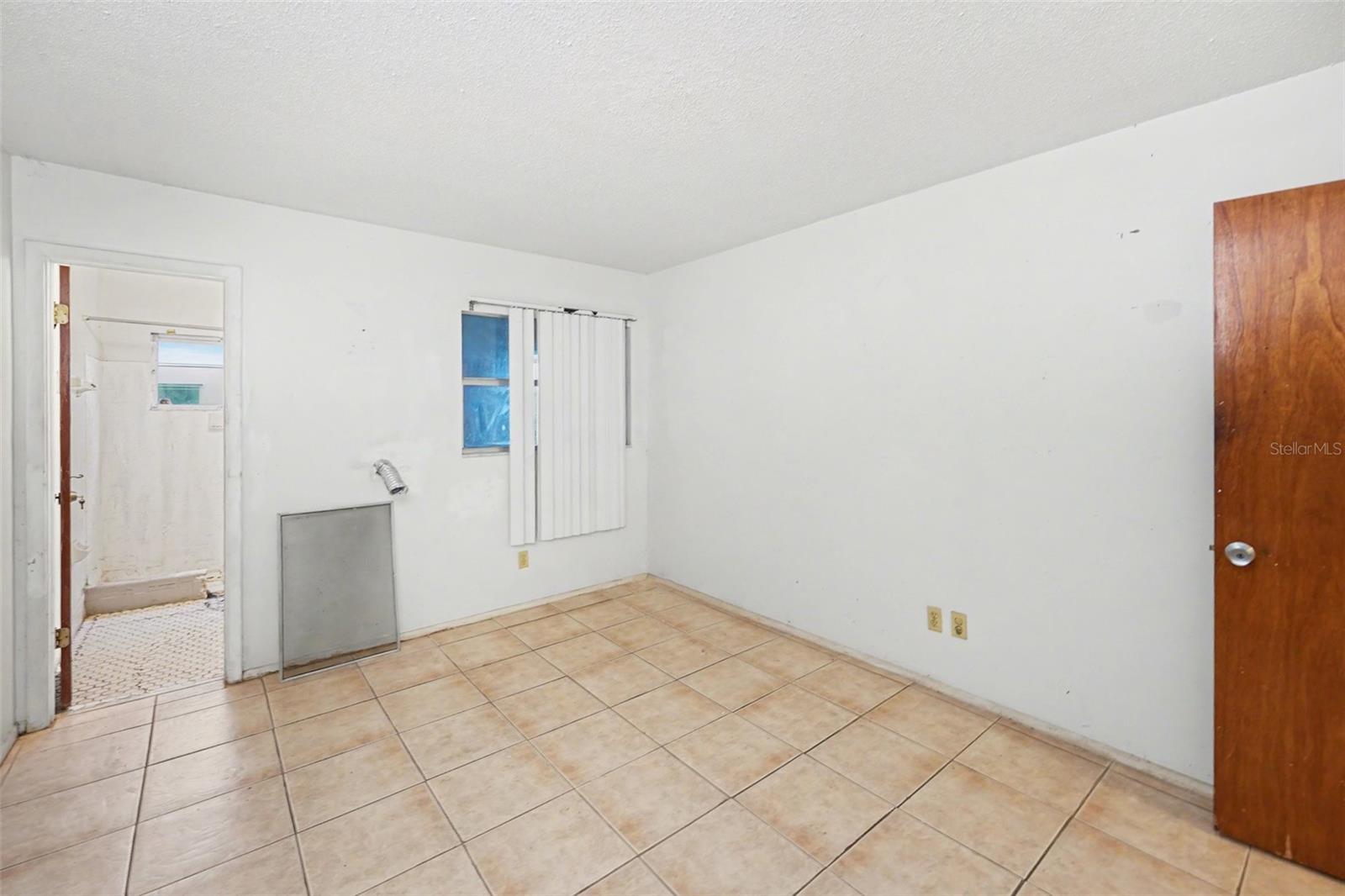 PARK PLAZA APTS CONDO - Residential