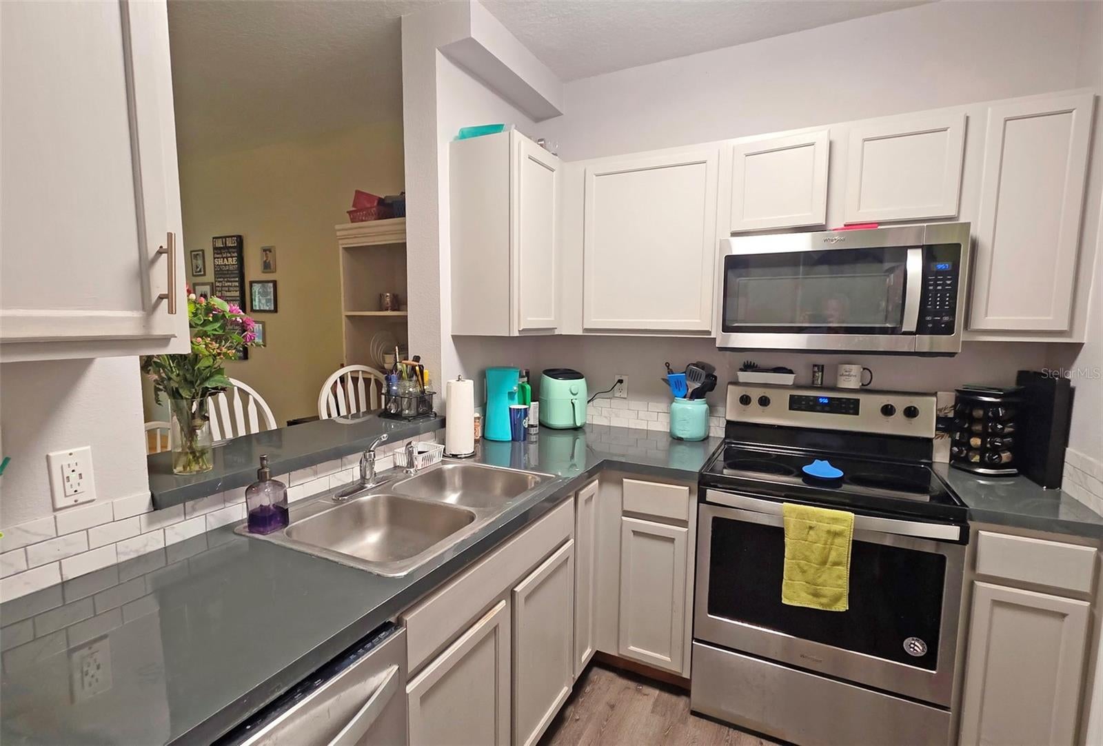 GREENBROOK WALK PH 1 - Residential