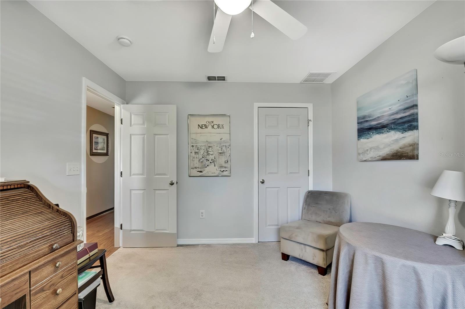 SHERMAN HILLS SEC 1 - Residential