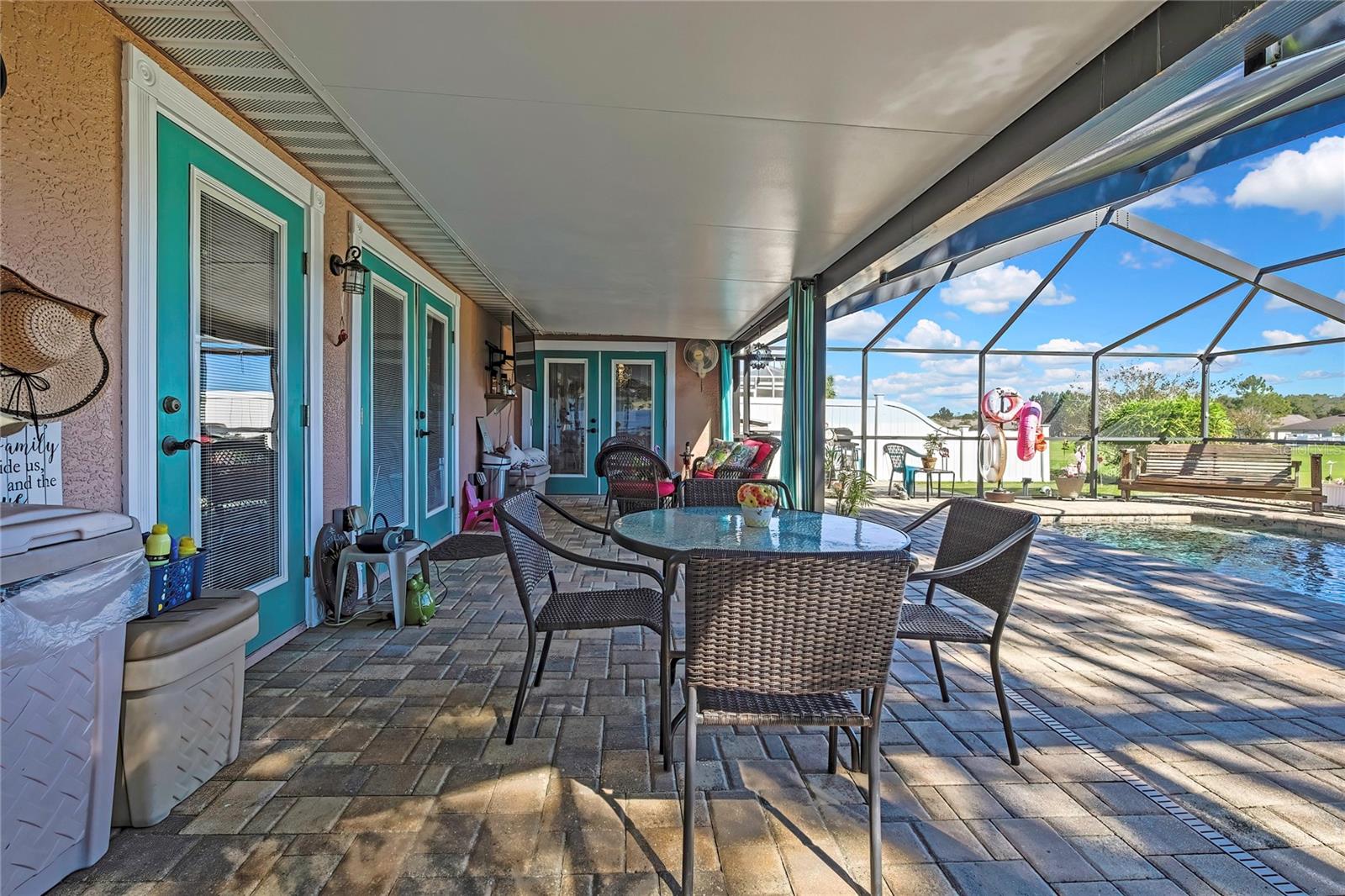 SHERMAN HILLS SEC 1 - Residential