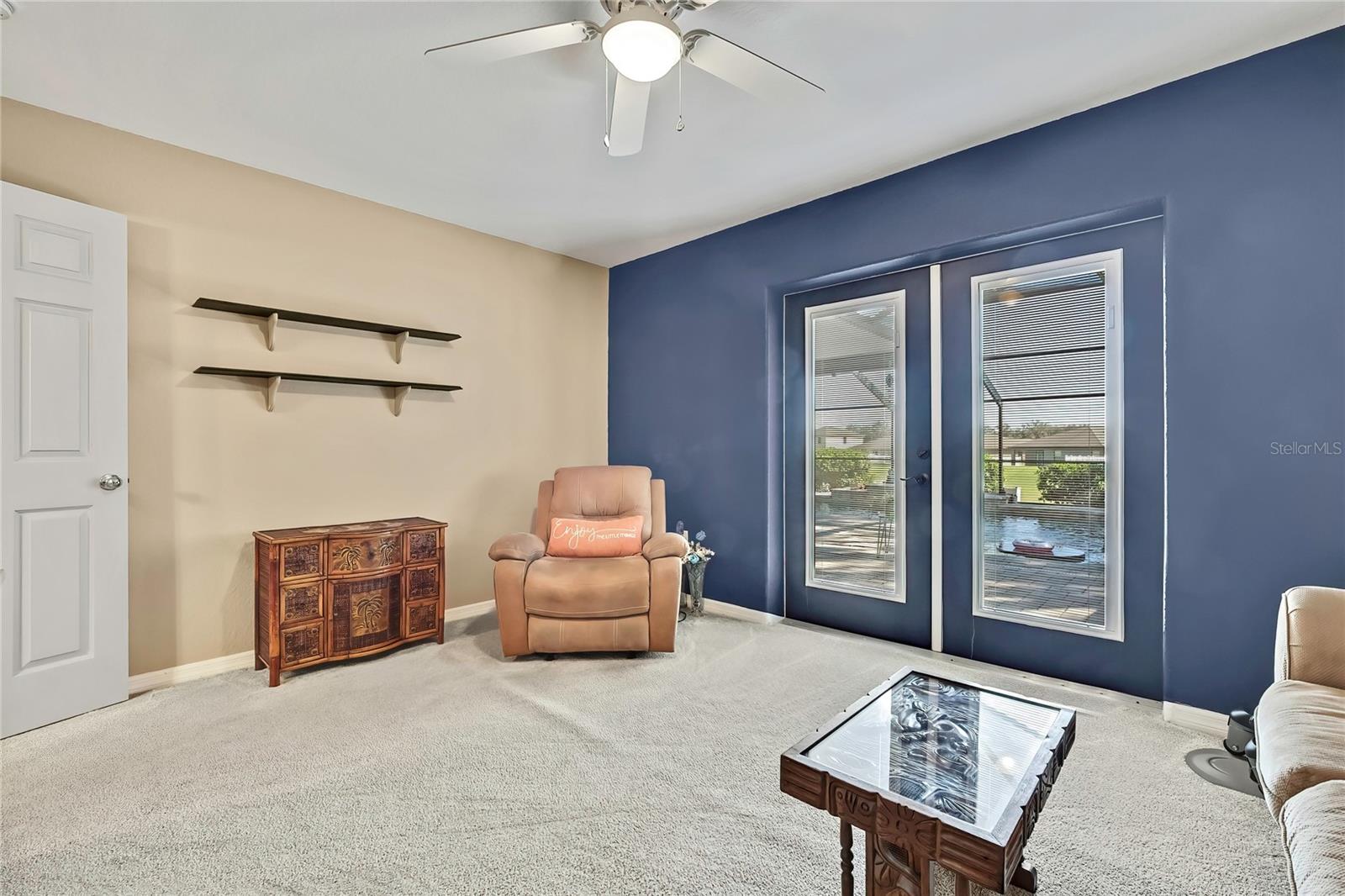 SHERMAN HILLS SEC 1 - Residential