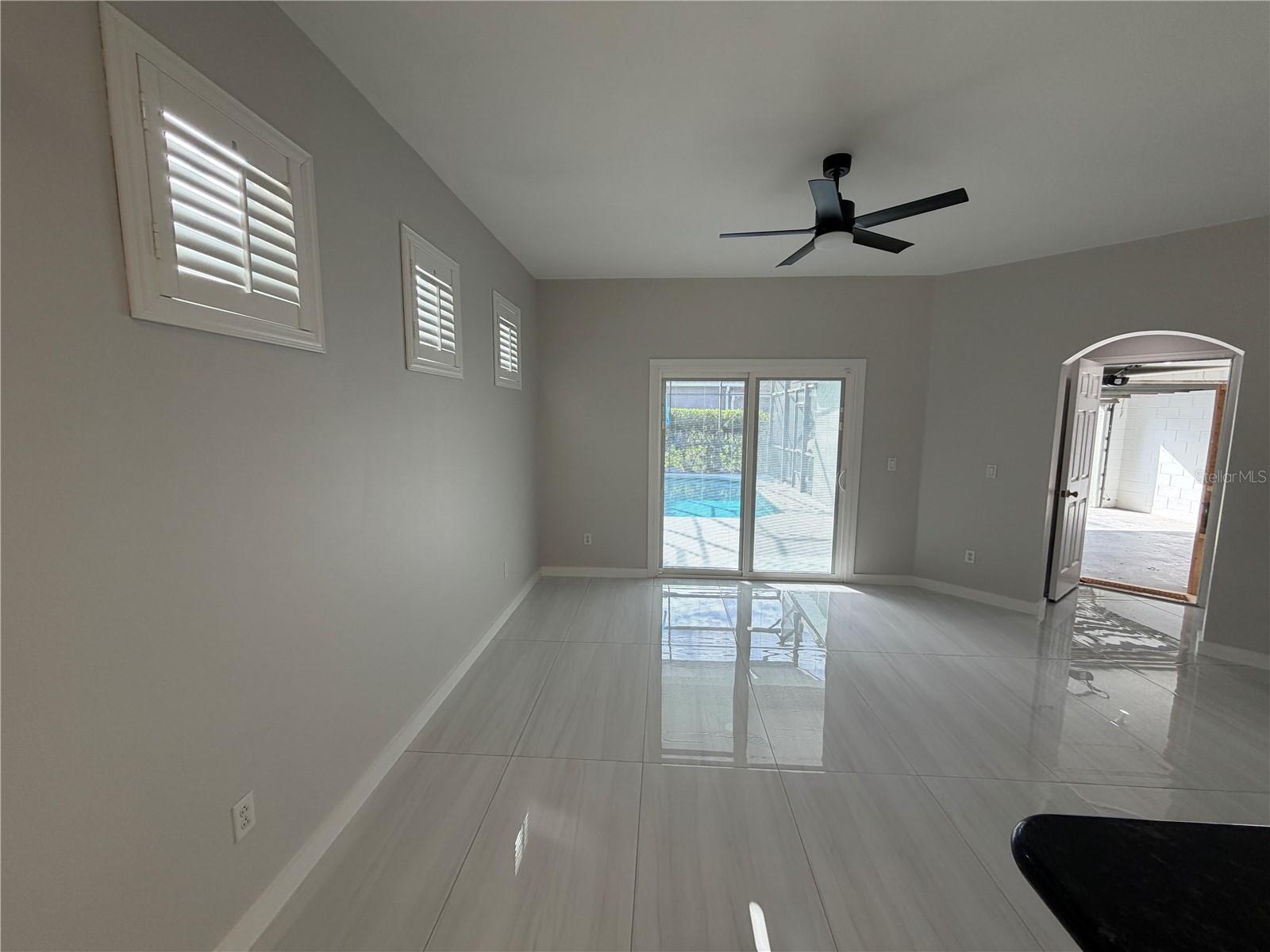 AVALON PARK VILLAGE 03 47/96 - Residential Lease