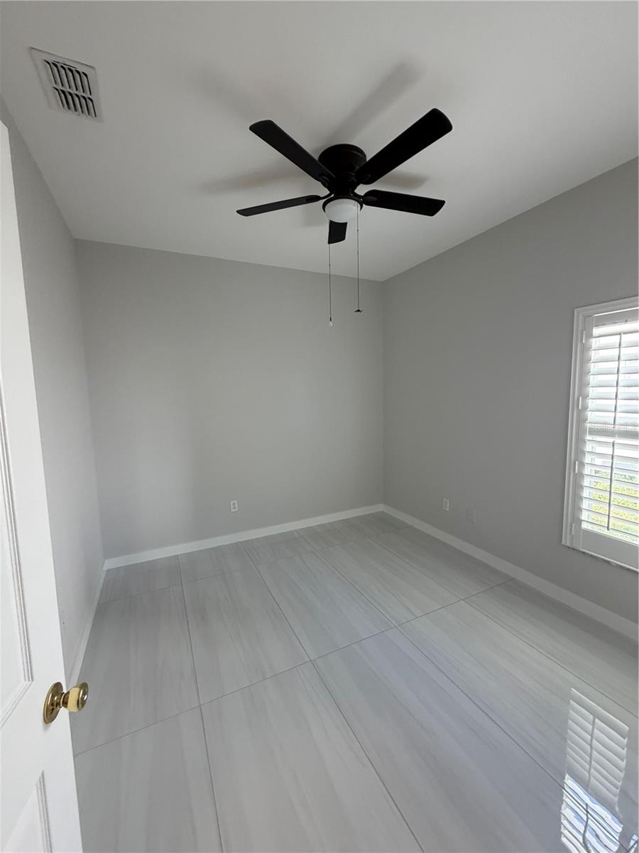 AVALON PARK VILLAGE 03 47/96 - Residential Lease